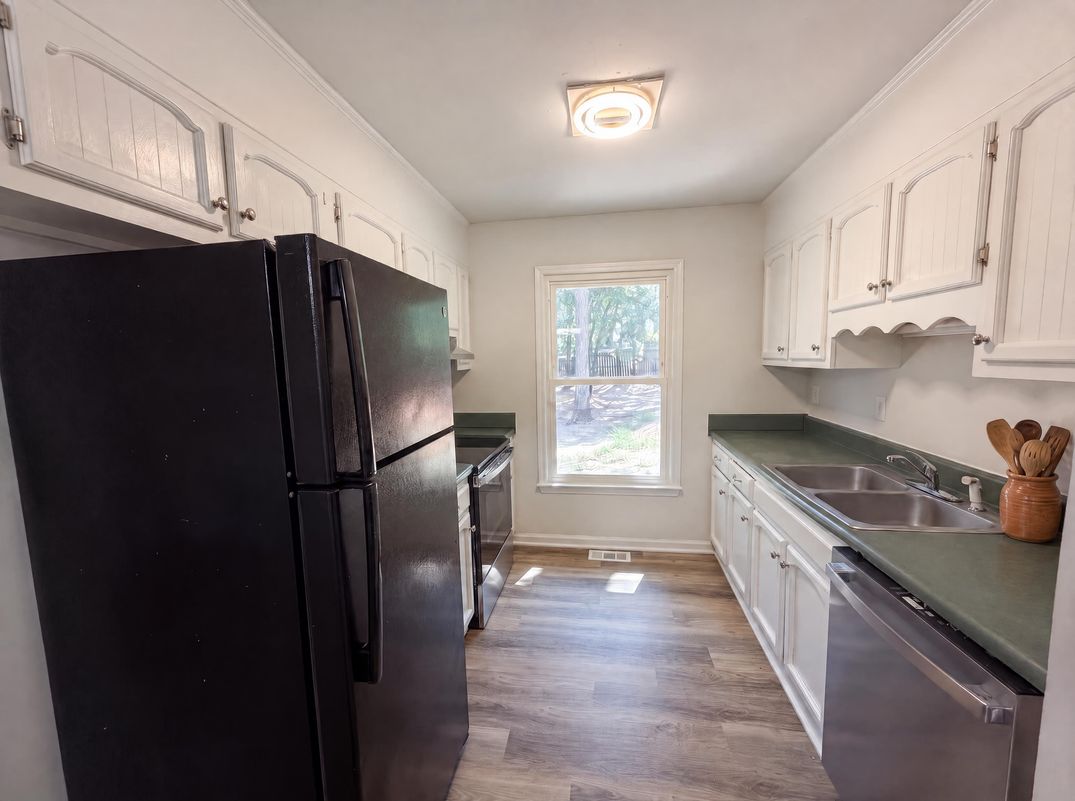Property photo 2 of 5314 Westminster Dr
