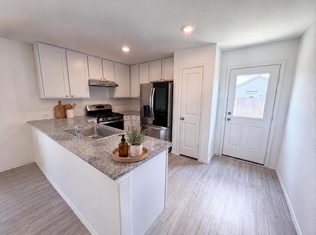 Property photo 2 of 5829 Texas Spur