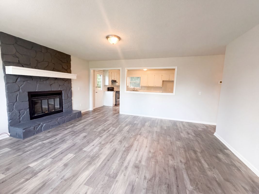 Property photo 3 of 127 Toucan Way