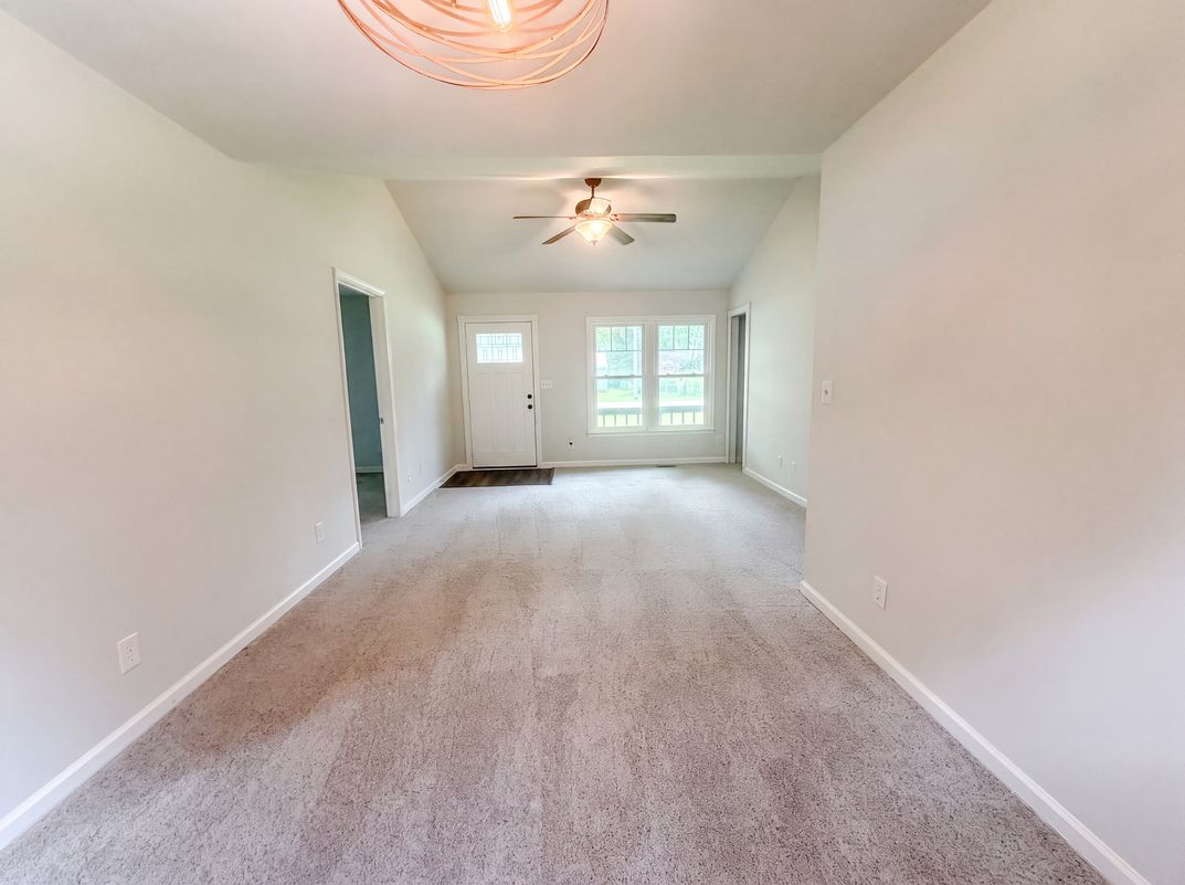 Property photo 3 of 225 Tobacco Rd