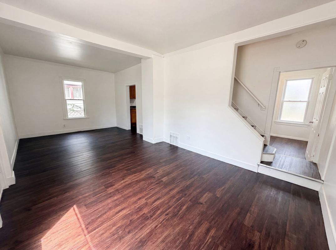 Property photo 3 of 5200 Camden Ave N