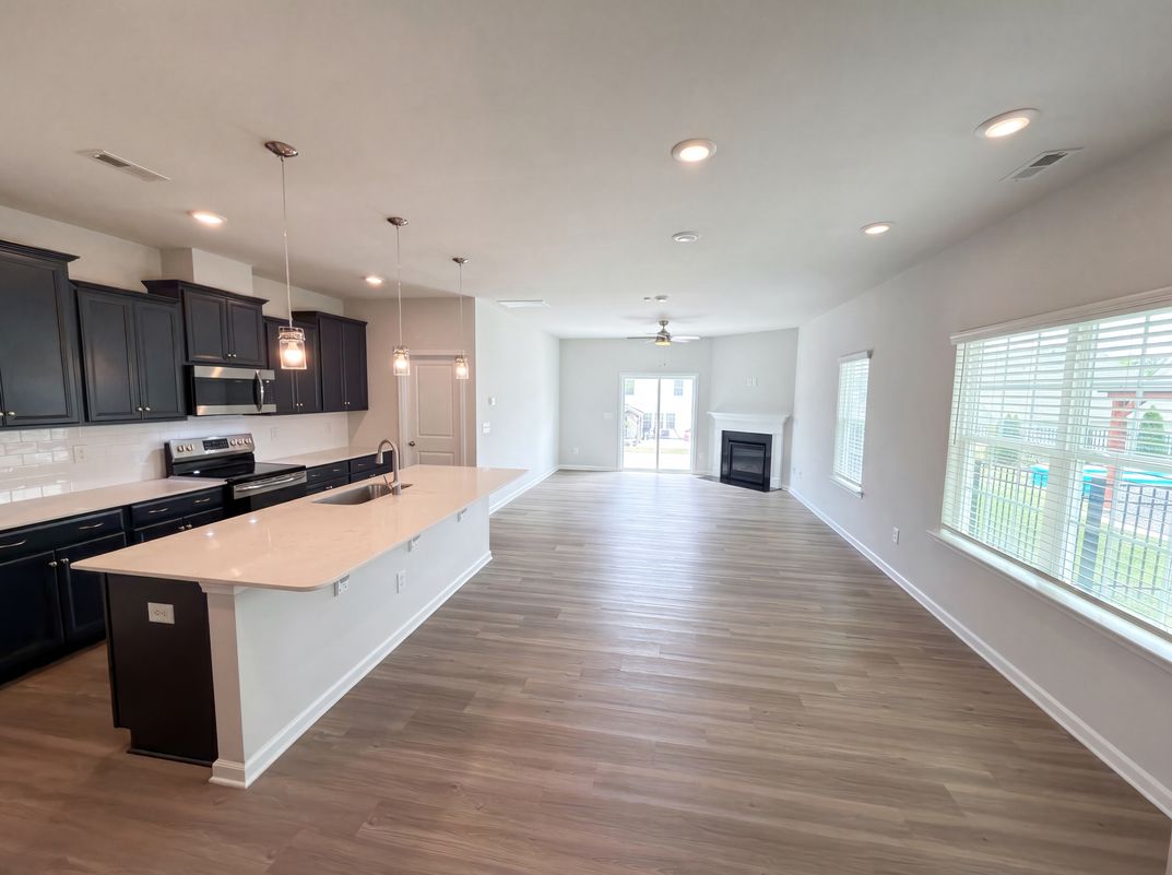 Photo 7 of 18 of 7725 Sea Turtle Way, Lancaster, SC
