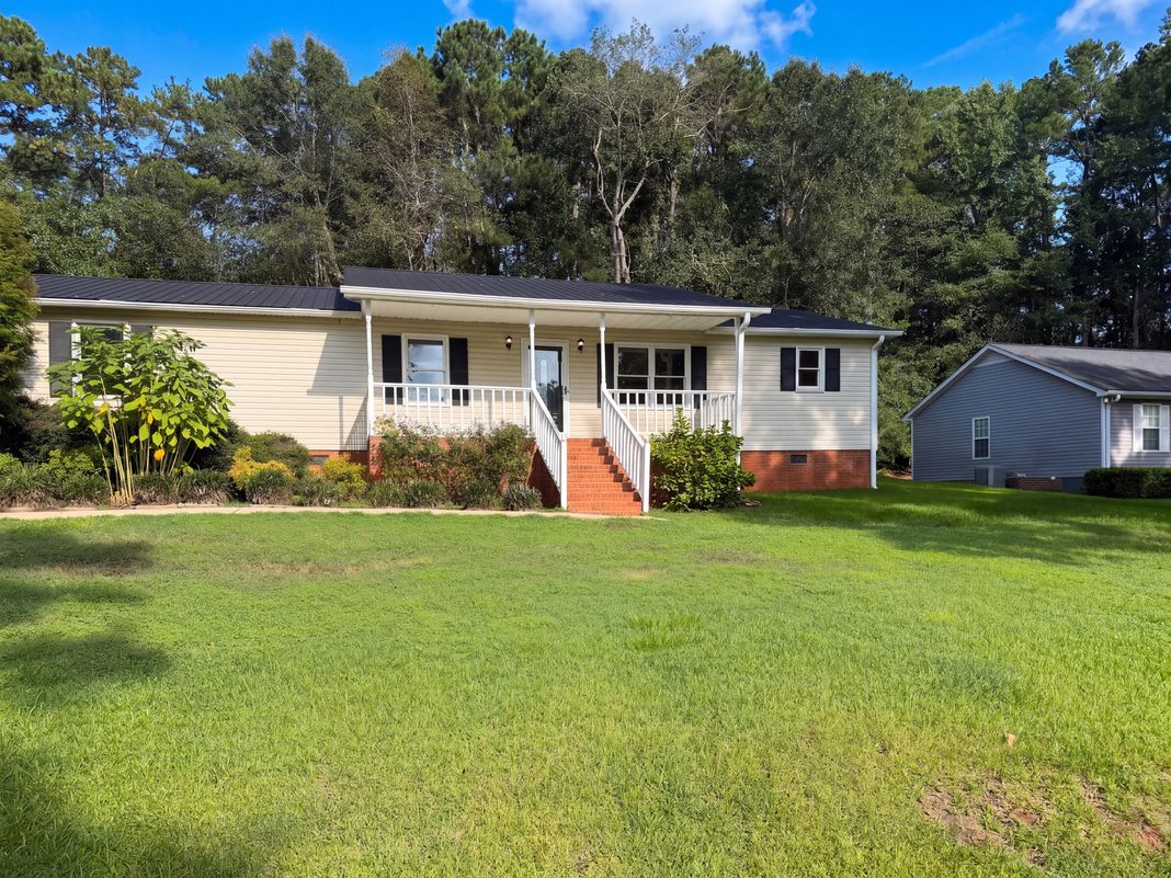 Property photo 1 of 106 Hilltop Rd