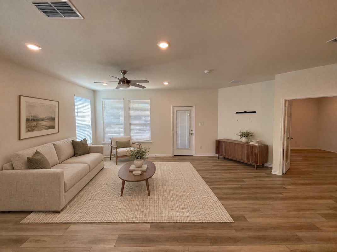 Property photo 3 of 424 Sambar Bay Dr