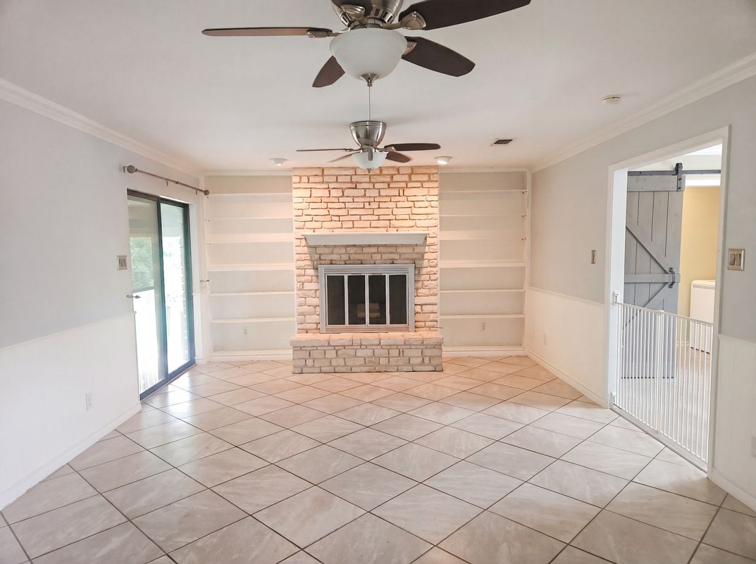 Property photo 3 of 306 Ranchero Rd