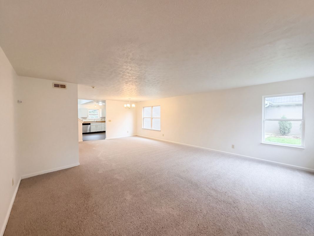 Property photo 3 of 8351 Exton Rd