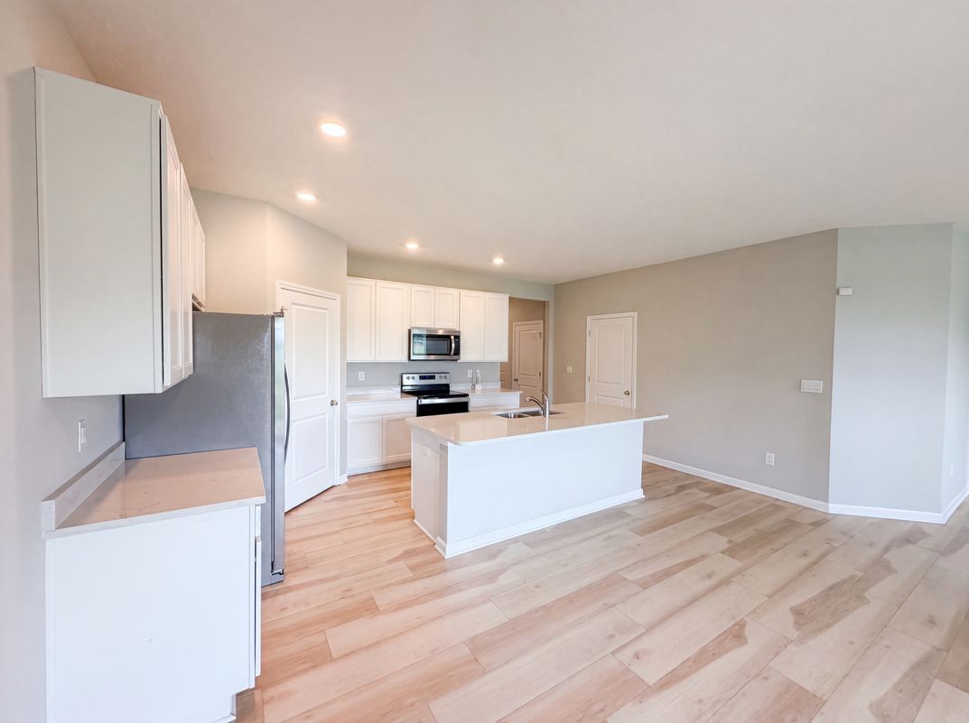Property photo 2 of 1671 Fairmount Dr
