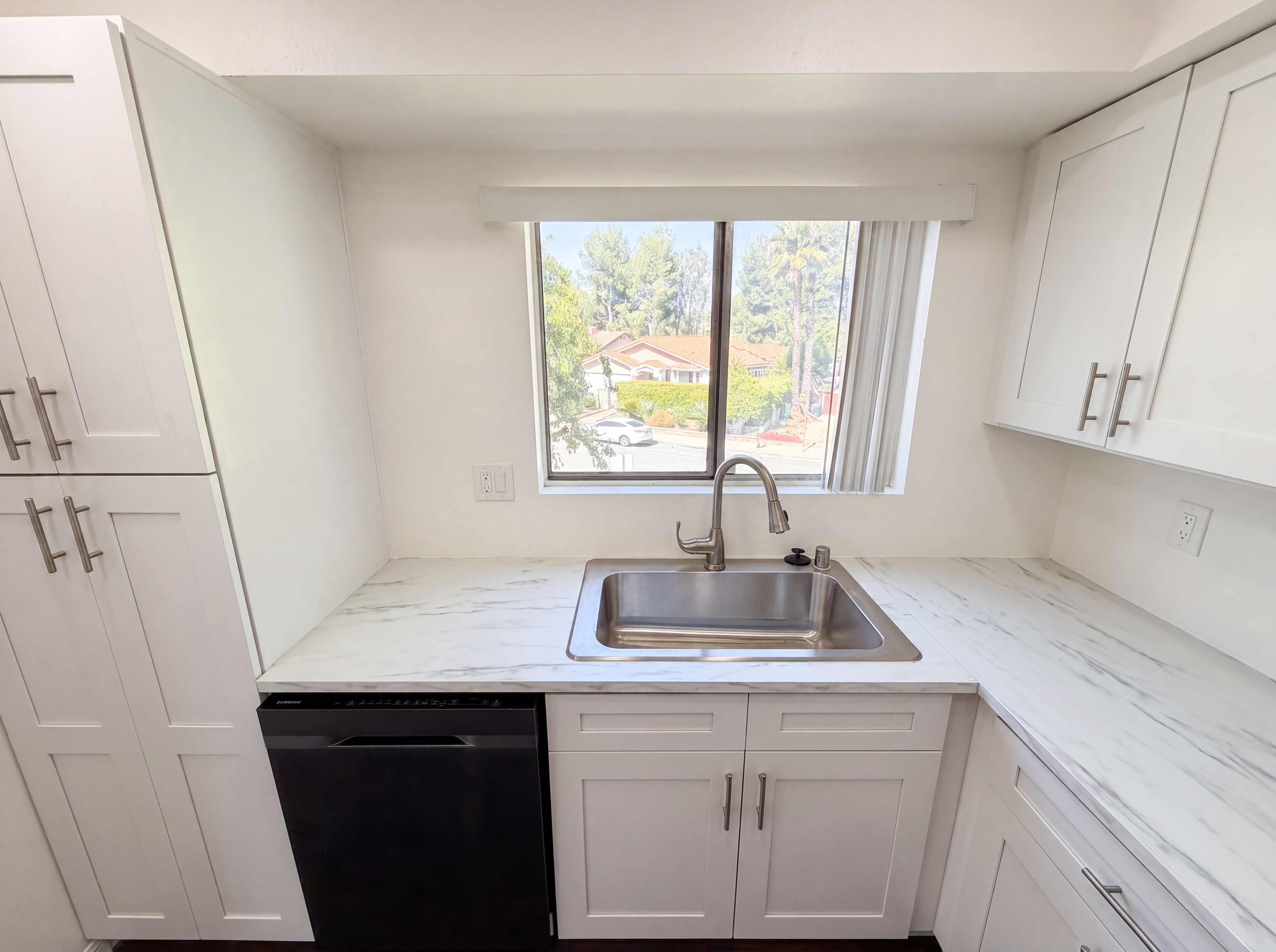 Photo 6 of 32 of 1100 Cleghorn Dr, Diamond Bar, CA