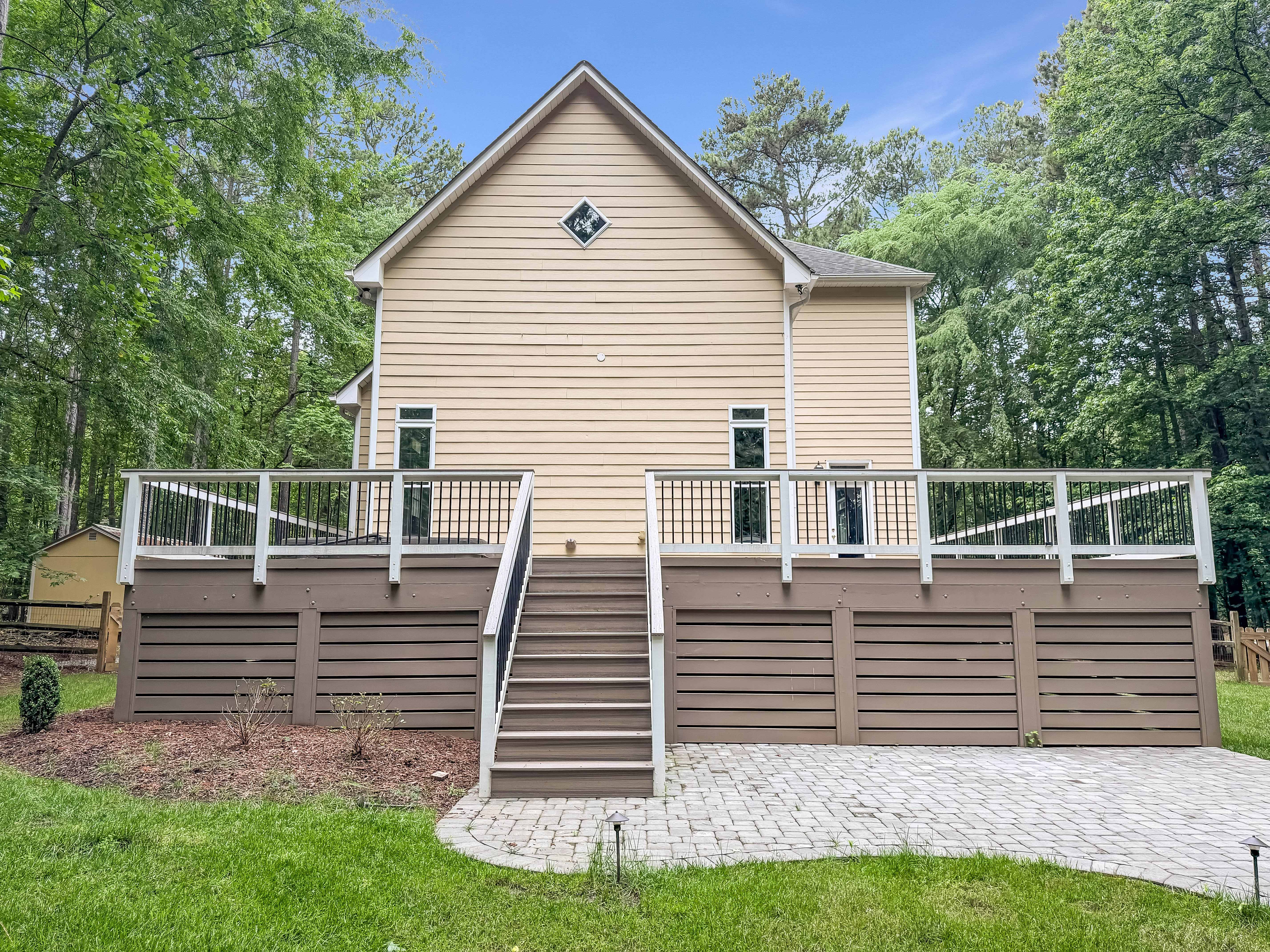 Photo 5 of 20 of 405 Isle Of Pines Rd, Mooresville, NC