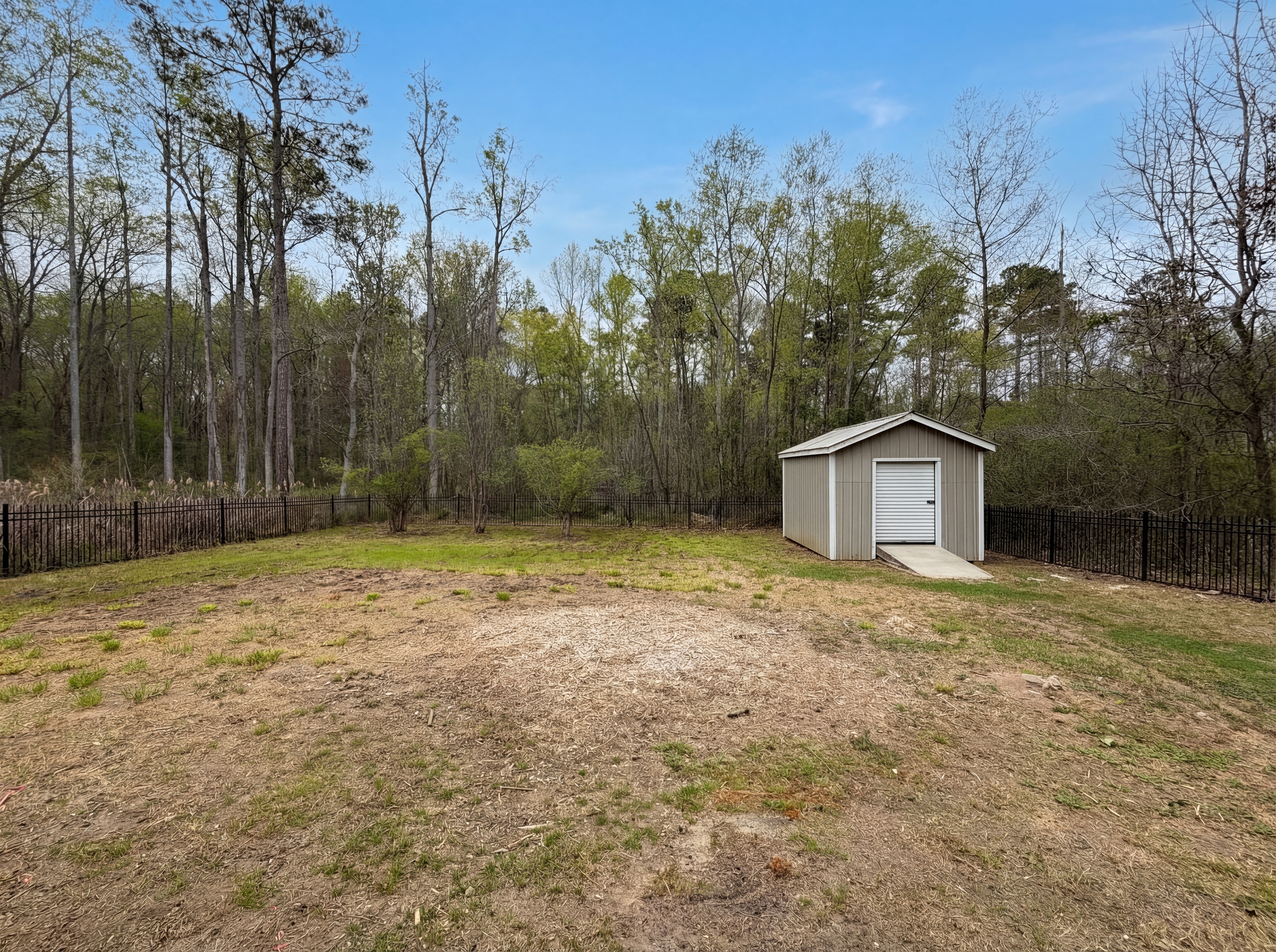 Photo 39 of 46 of 5522 Wind River Ln, Powder Springs, GA