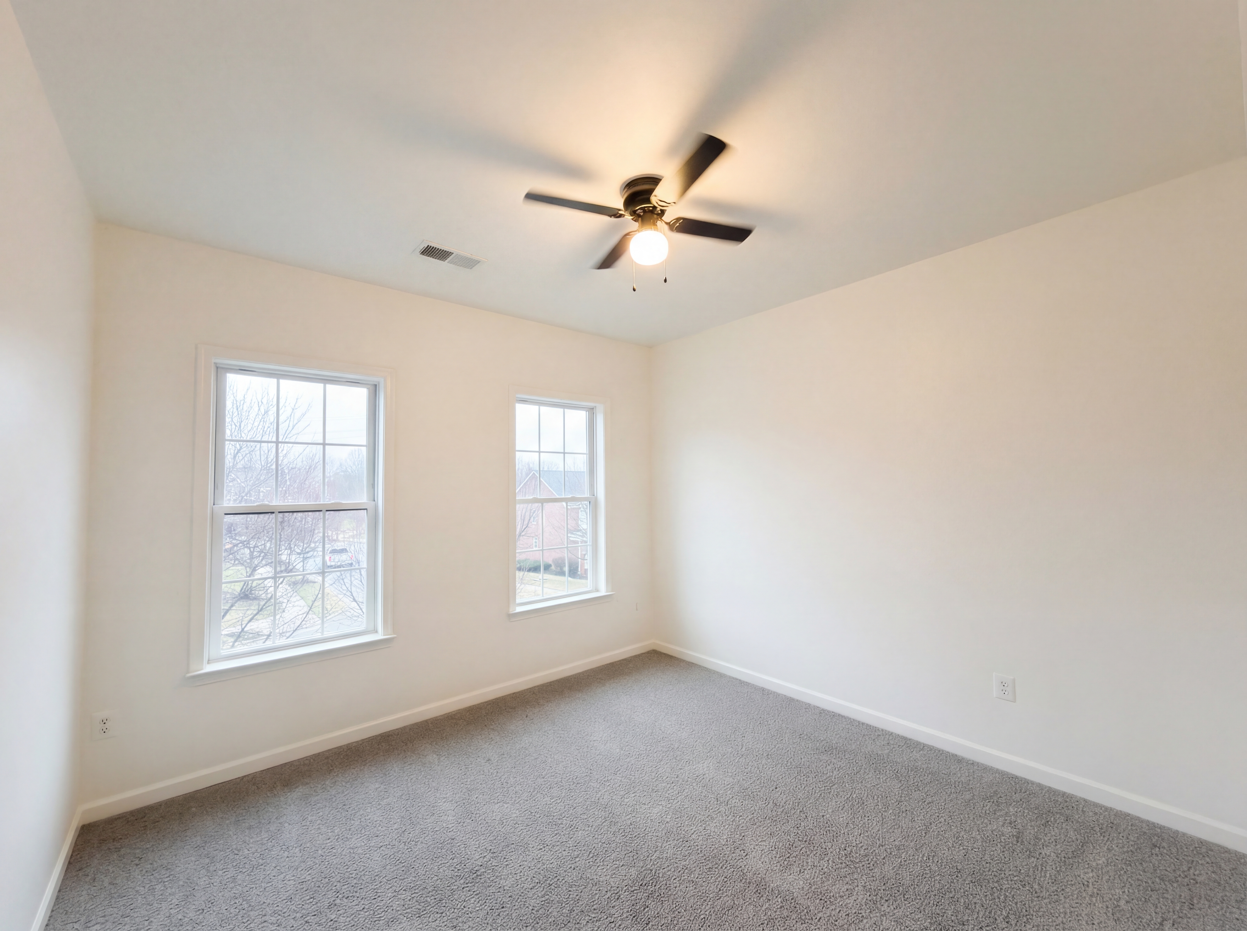 Photo 15 of 26 of 4012 Bridle Ridge Rd, Upper Marlboro, MD