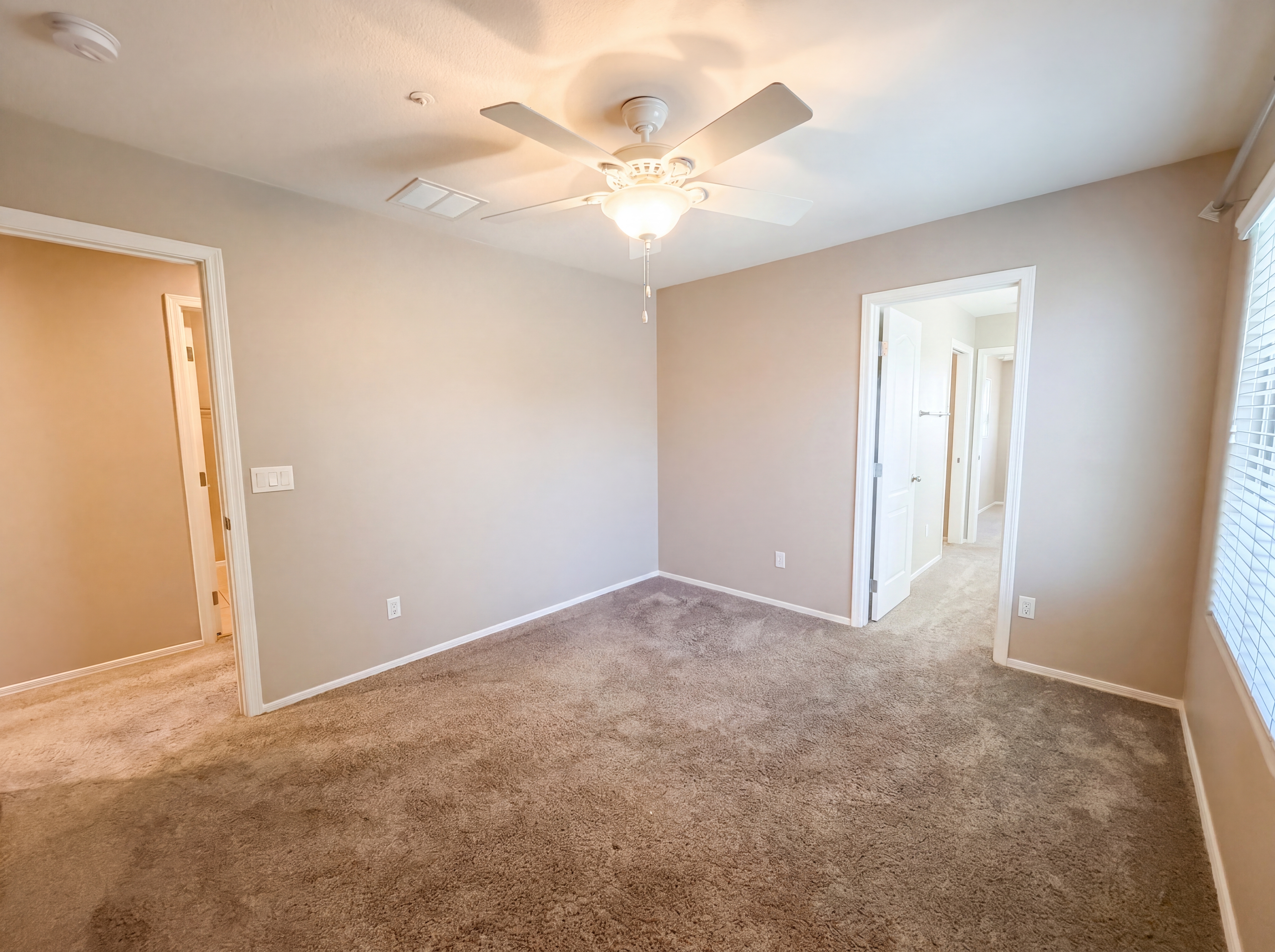 Photo 12 of 31 of 1565 E Hopkins Rd, Gilbert, AZ