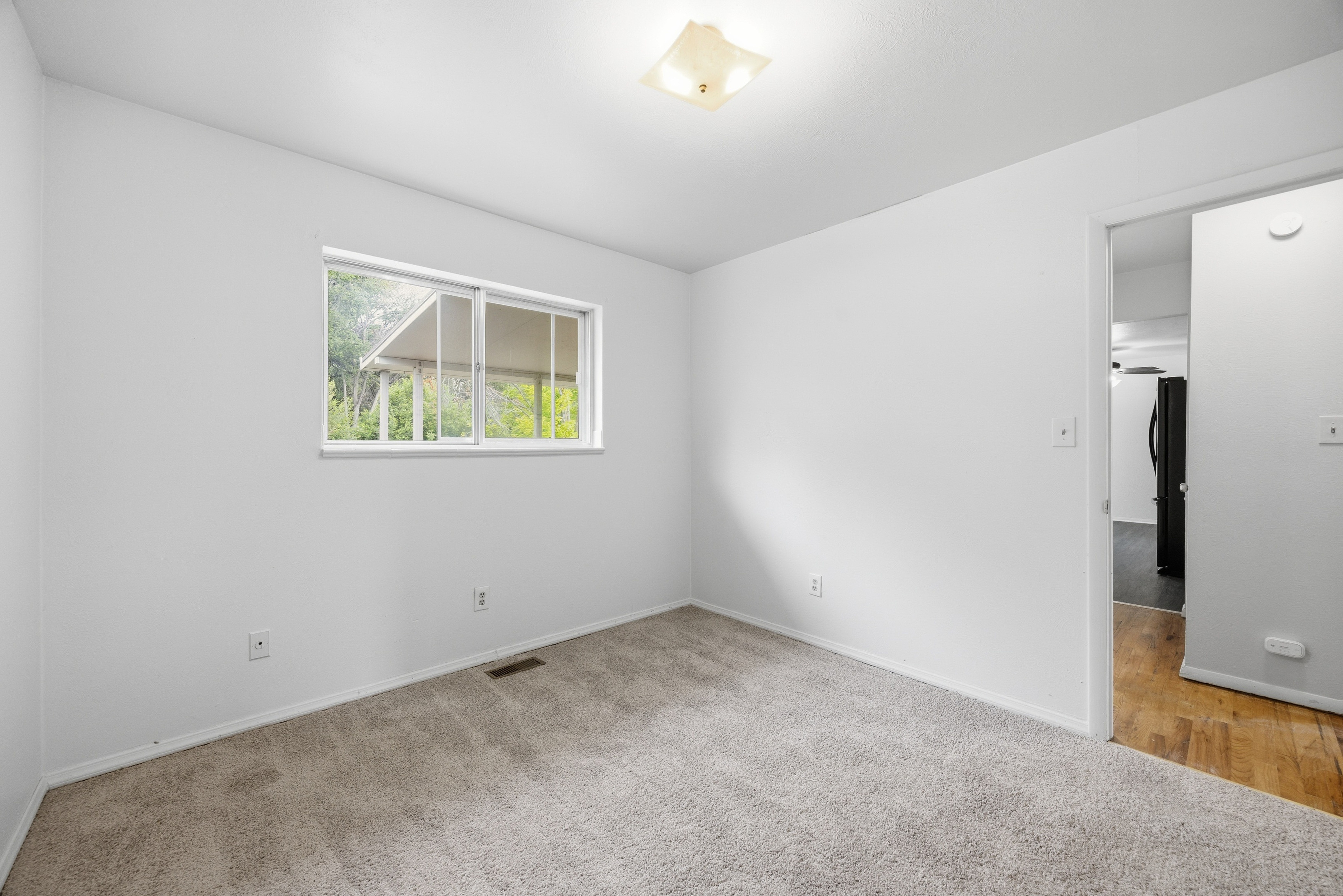 Photo 28 of 49 of 228 Fairfax St, Colorado Springs, CO