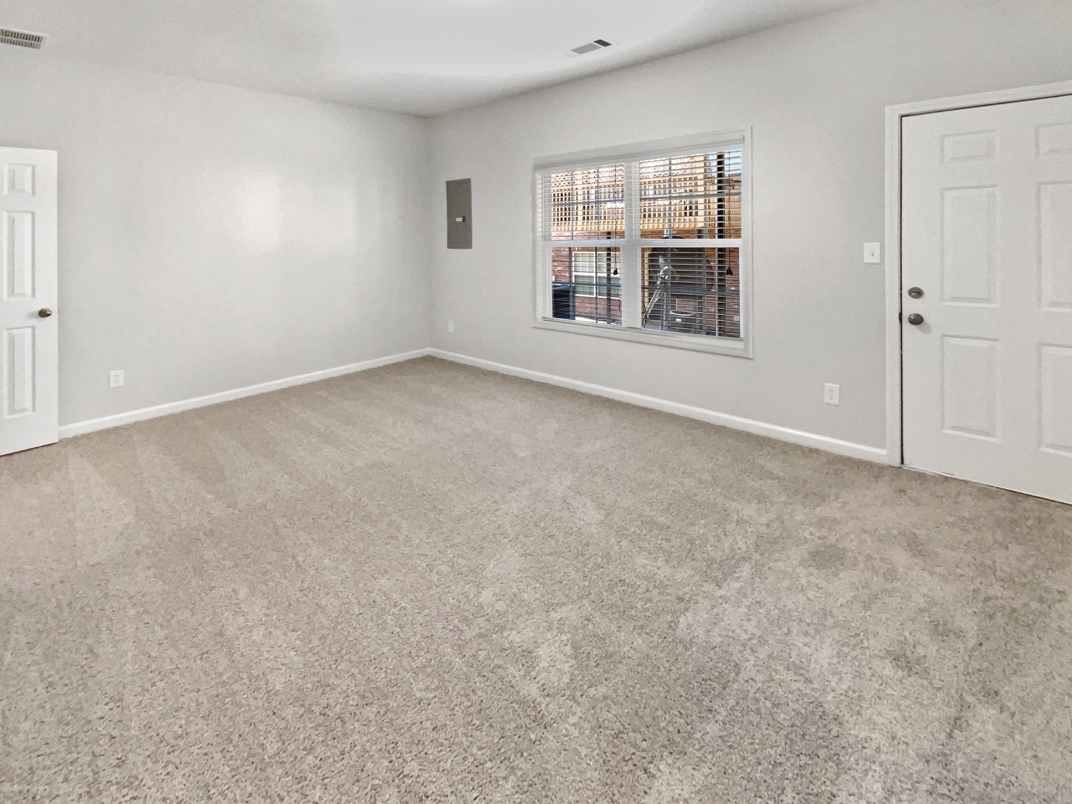 Photo 43 of 52 of 1622 Halliard Dr, Lawrenceville, GA