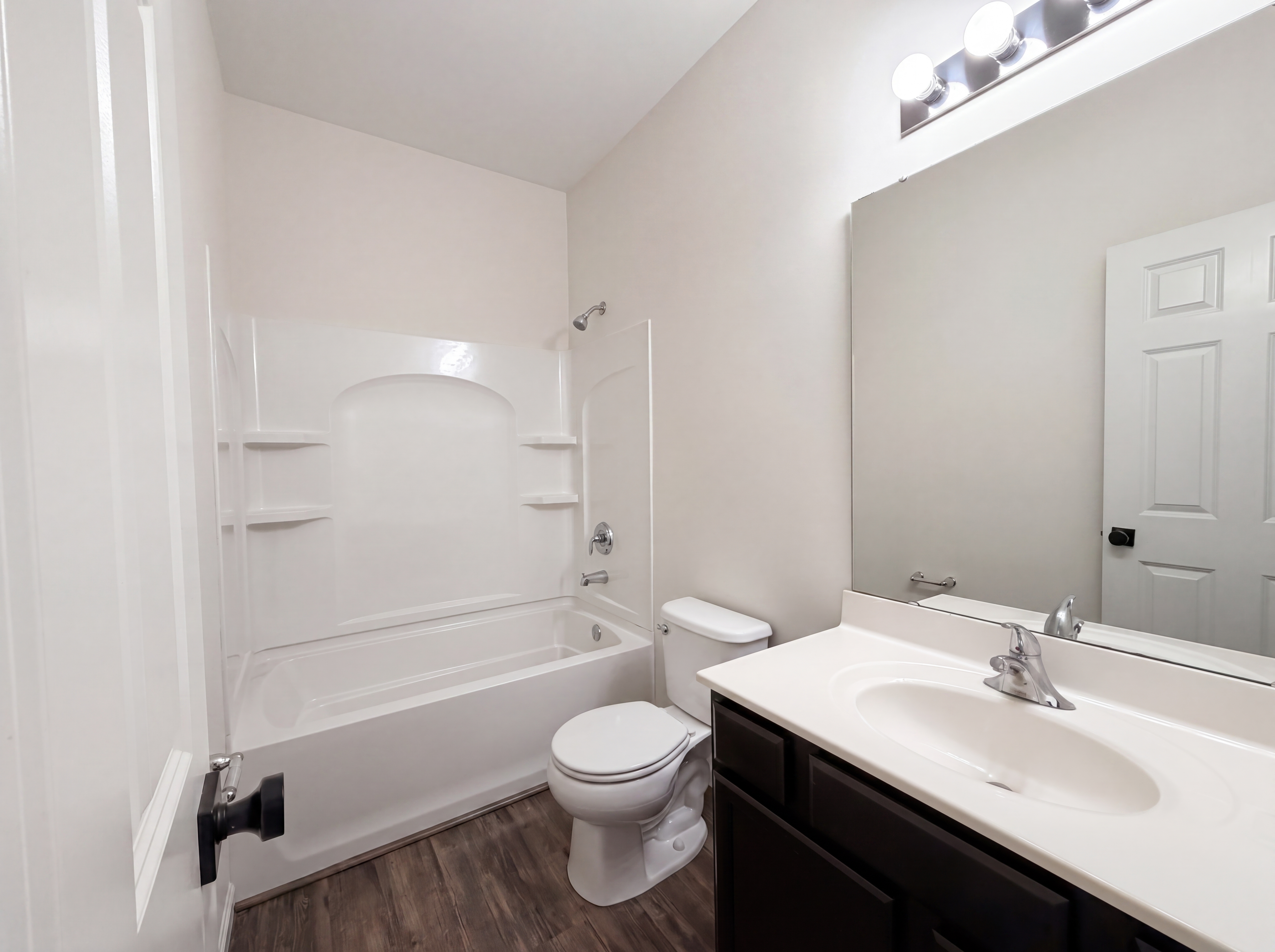Photo 16 of 22 of 1034 Sweet River Dr, Saint Paul, MO
