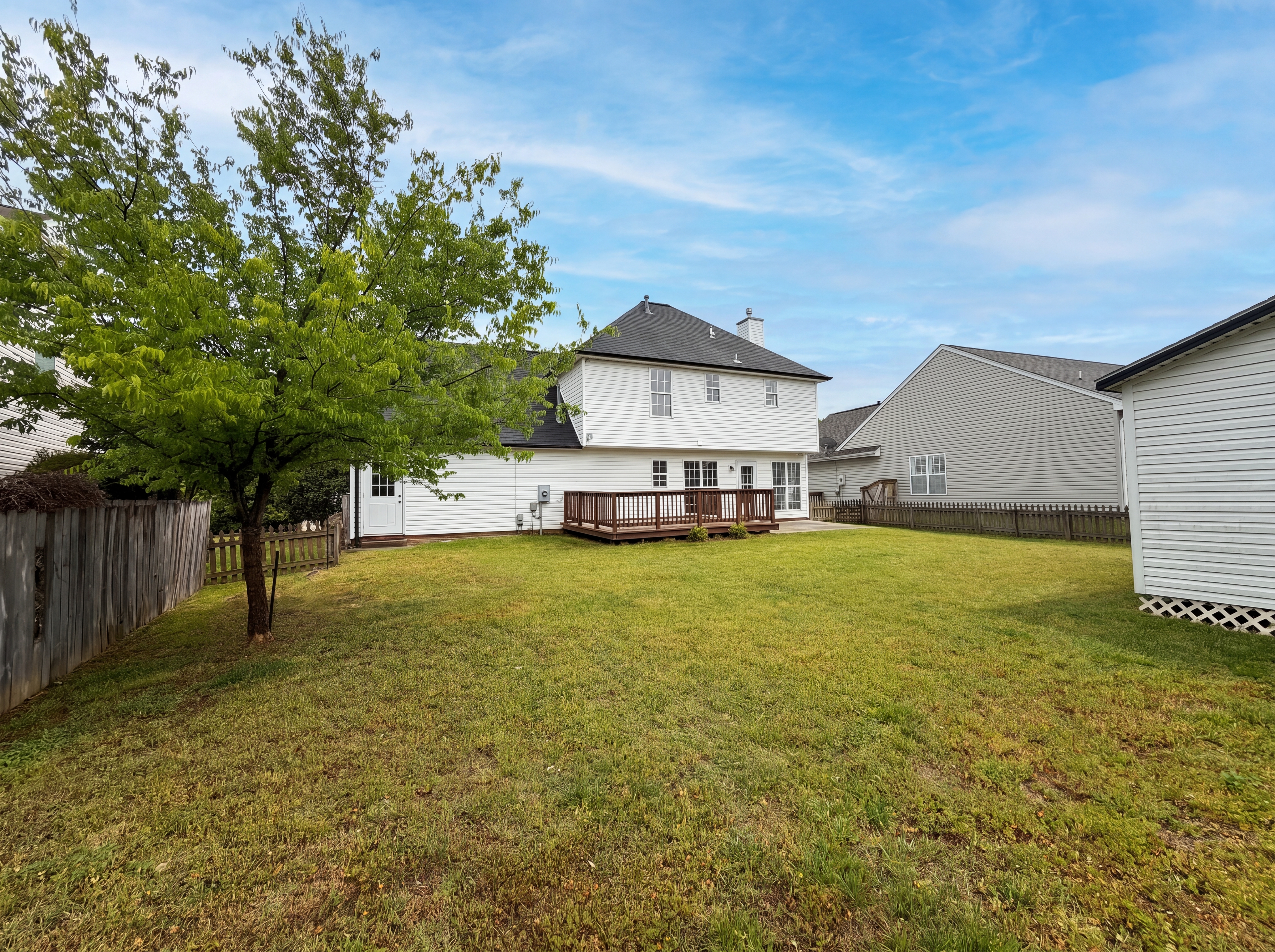 Photo 19 of 23 of 4975 Bentridge Dr NW, Concord, NC