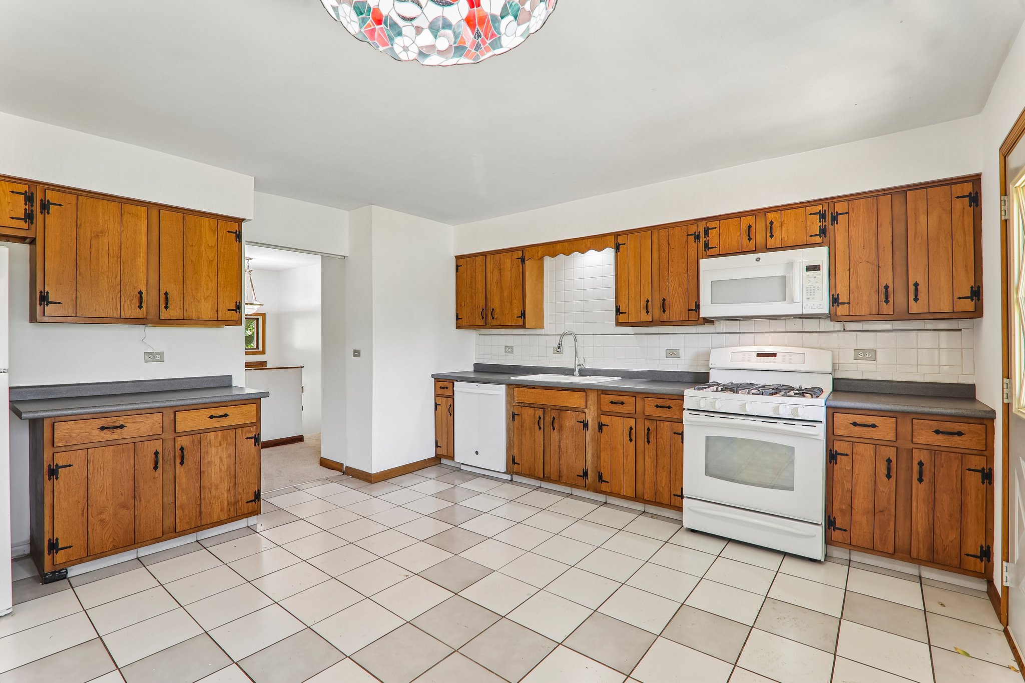 Photo 7 of 30 of 4532 Black Partridge Ln, Lisle, IL
