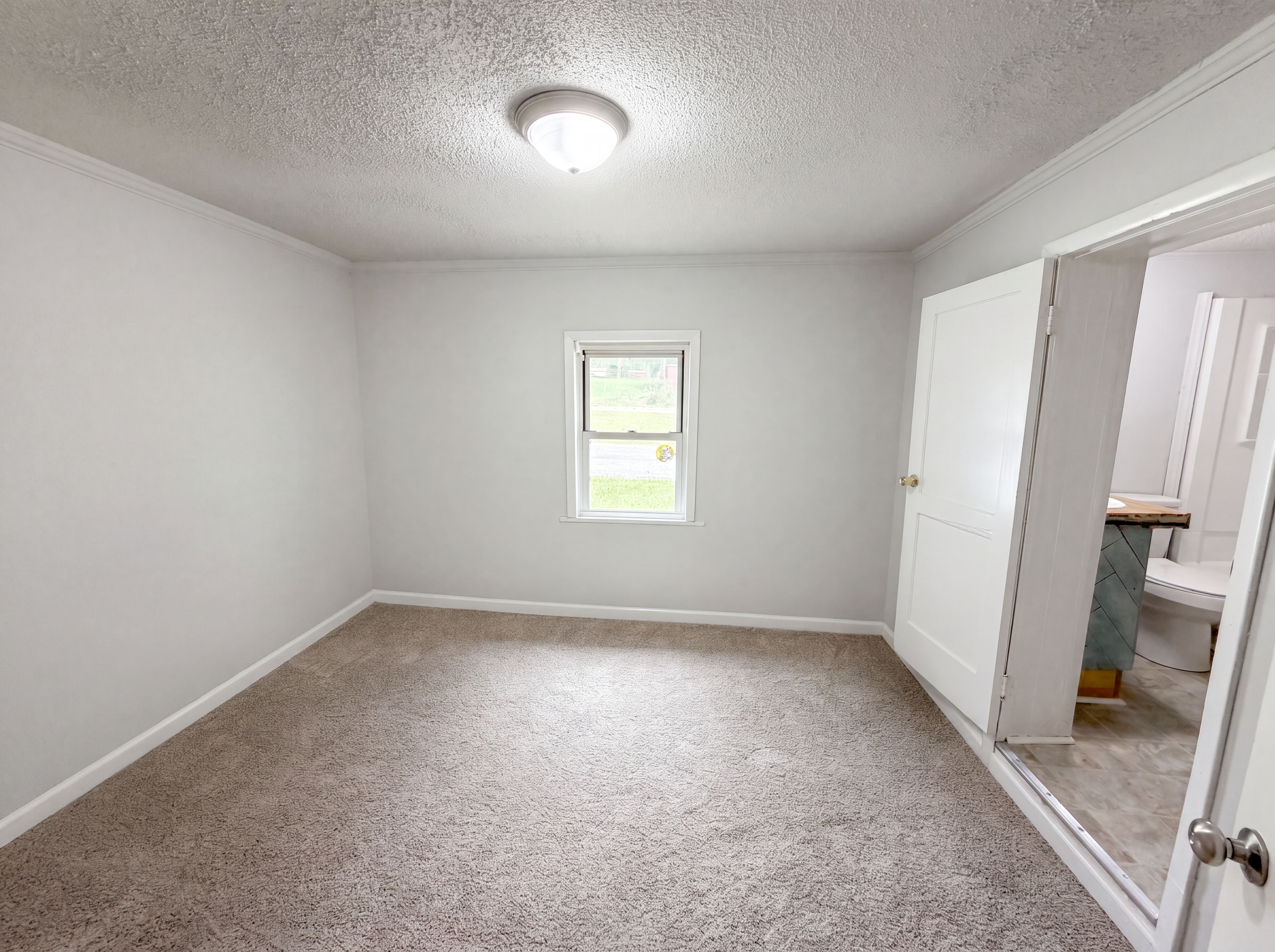 Photo 4 of 20 of 237 Geddis Rd, Inman, SC