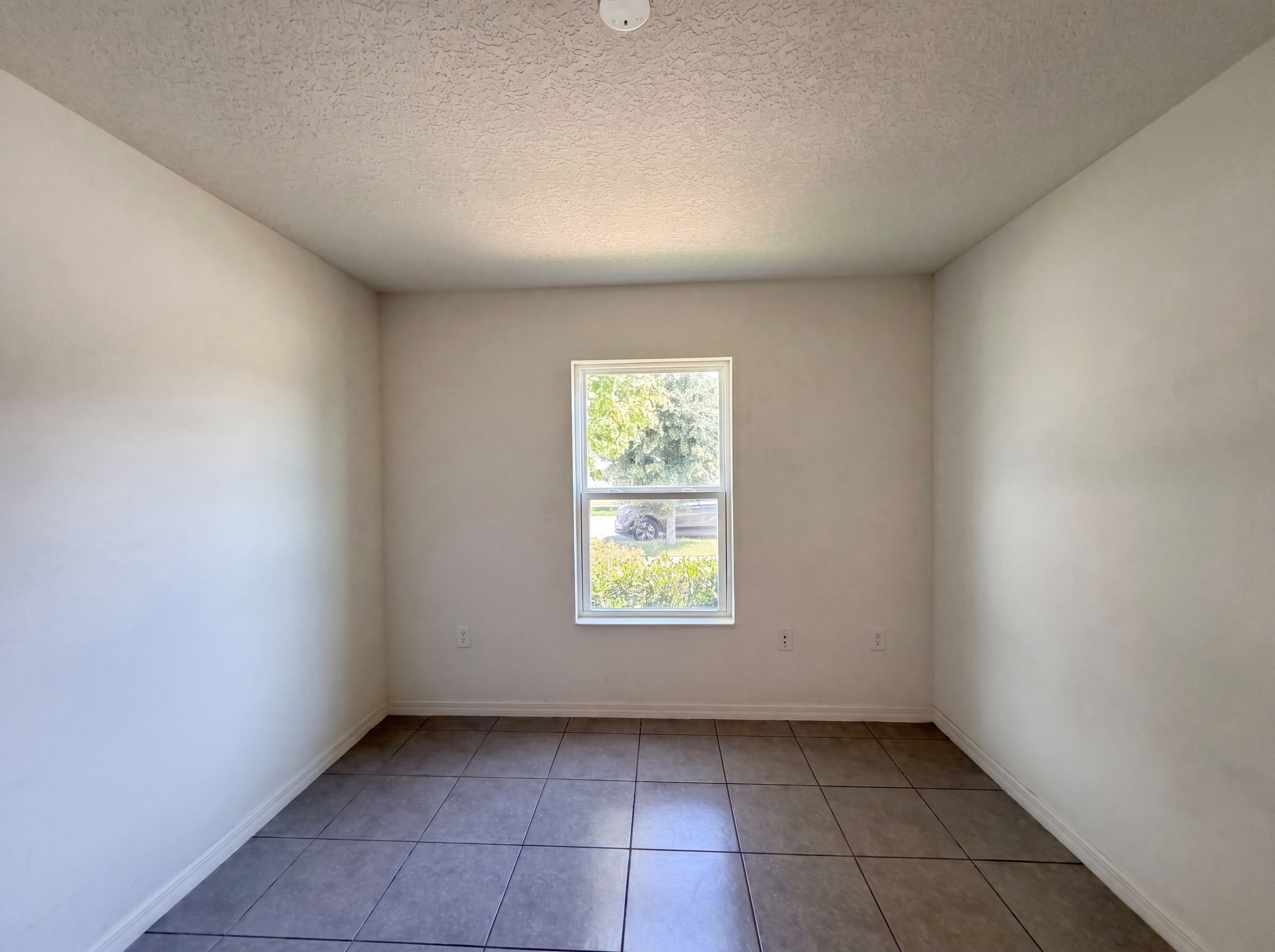 Photo 7 of 31 of 11534 Brighton Knoll Loop, Riverview, FL