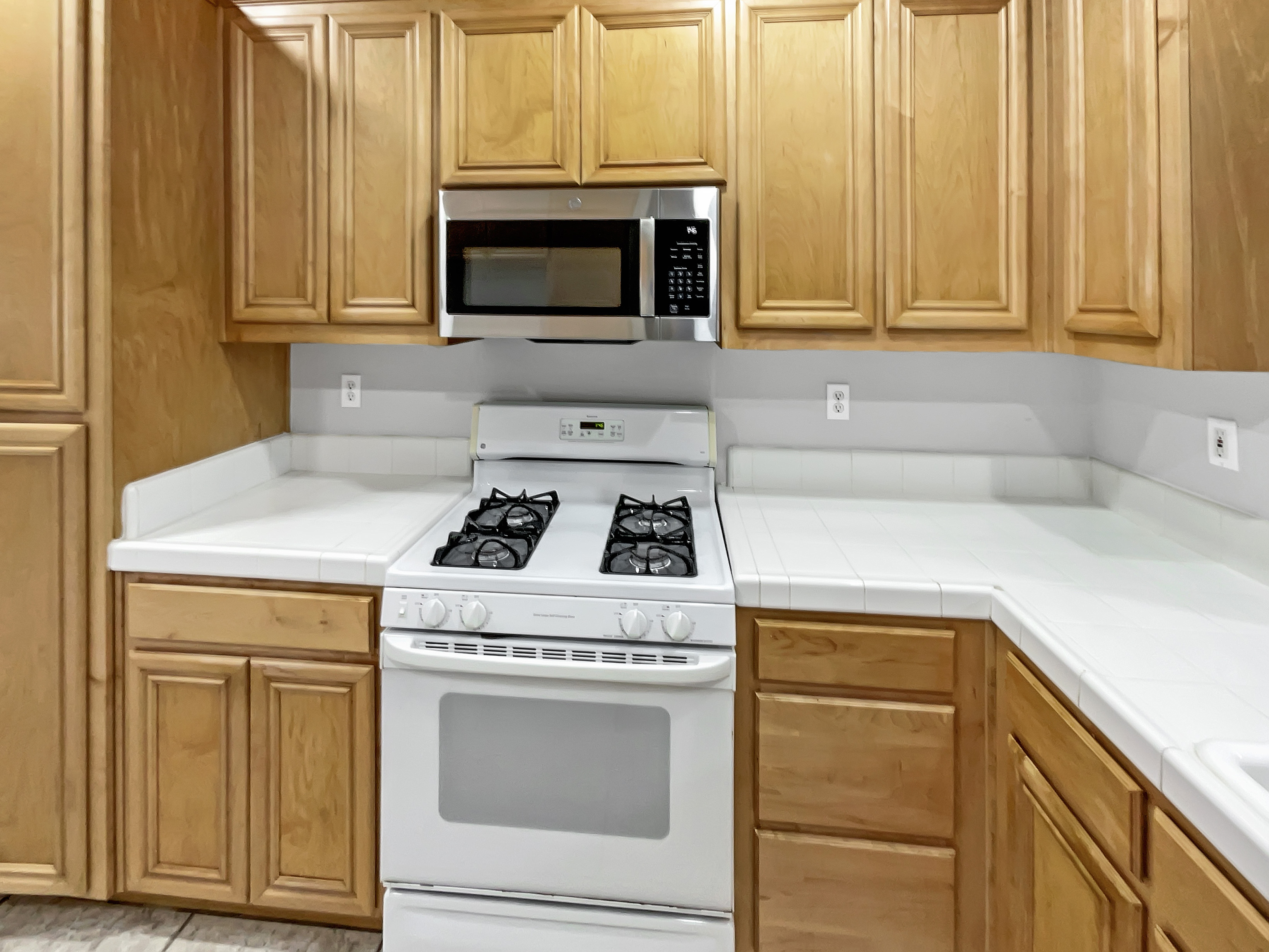 Photo 10 of 23 of 4455 Meadow Valley Cir, Fairfield, CA