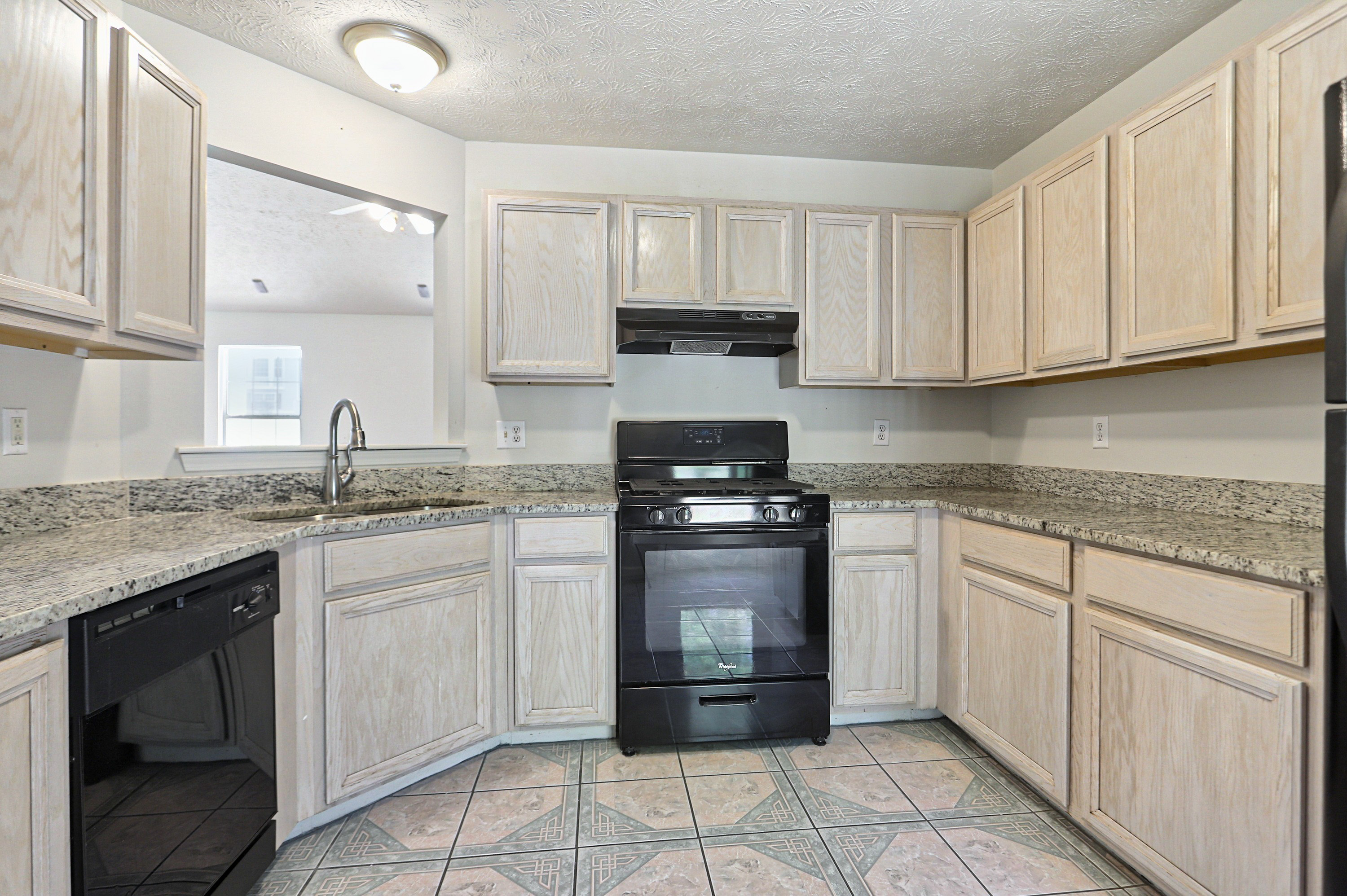 Photo 2 of 28 of 285 Harvest Way, Hiram, GA