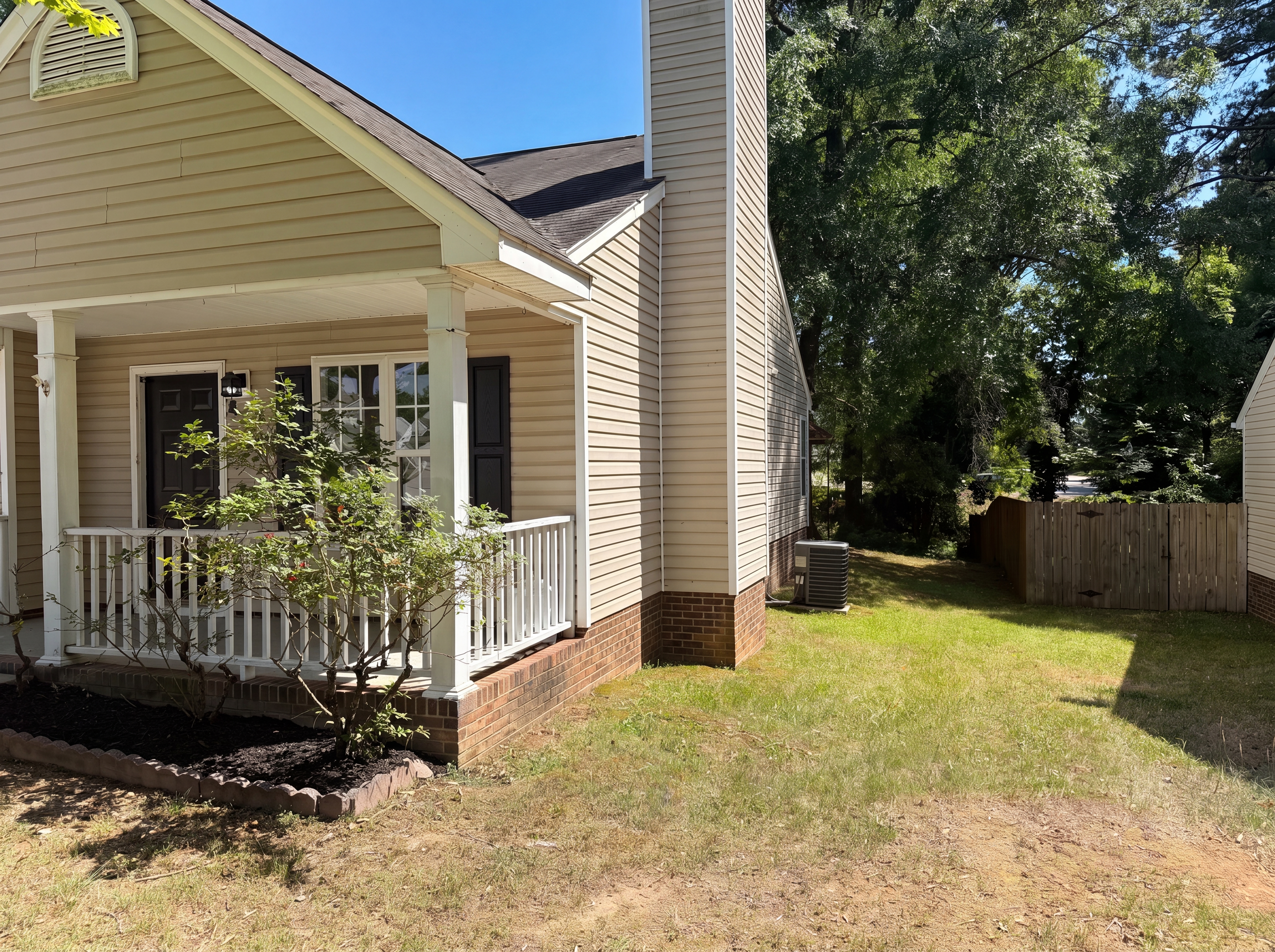 Photo 15 of 17 of 524 Pearce Ave, Wake Forest, NC