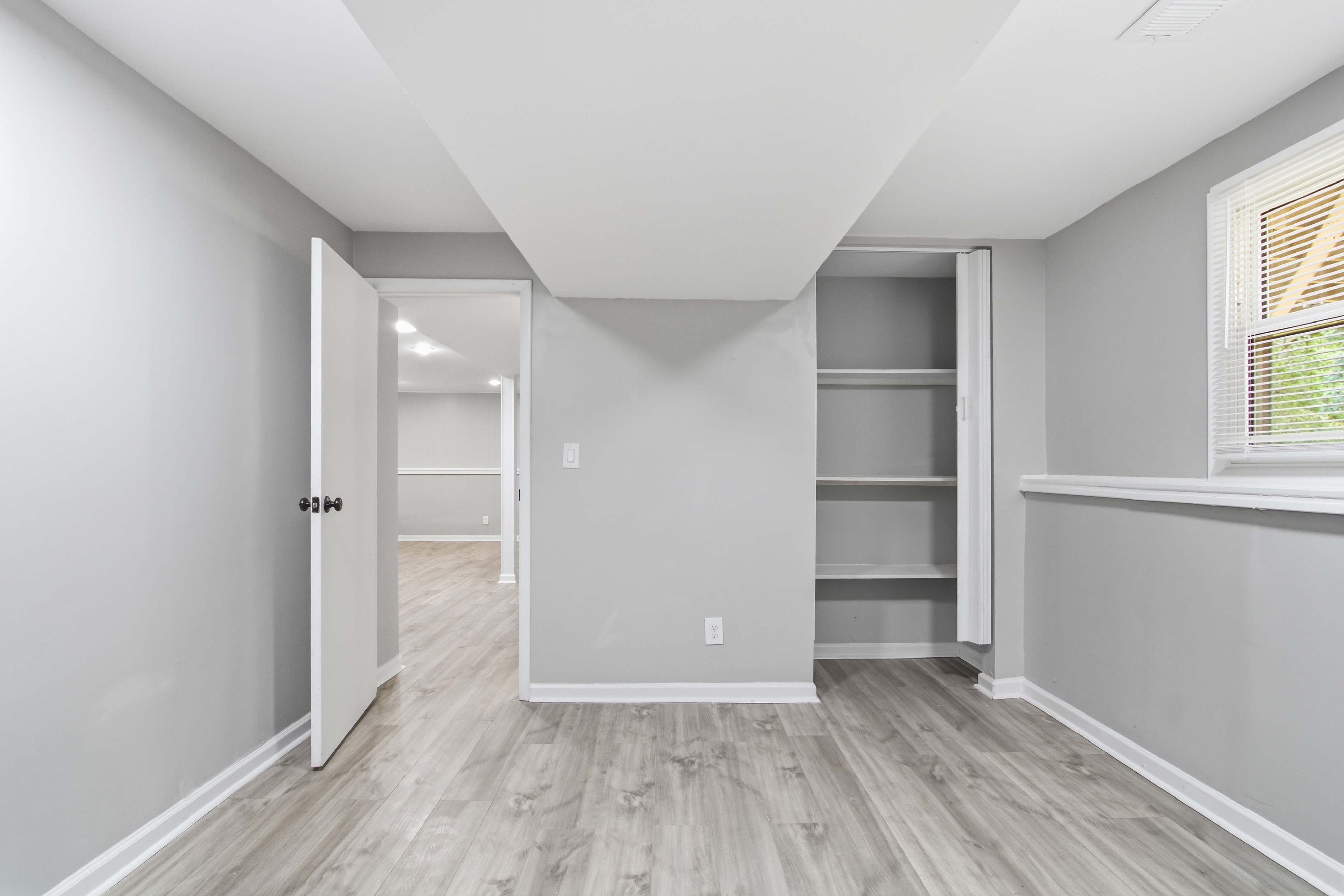 Photo 24 of 30 of 3724 Bramblevine Cir, Lithonia, GA