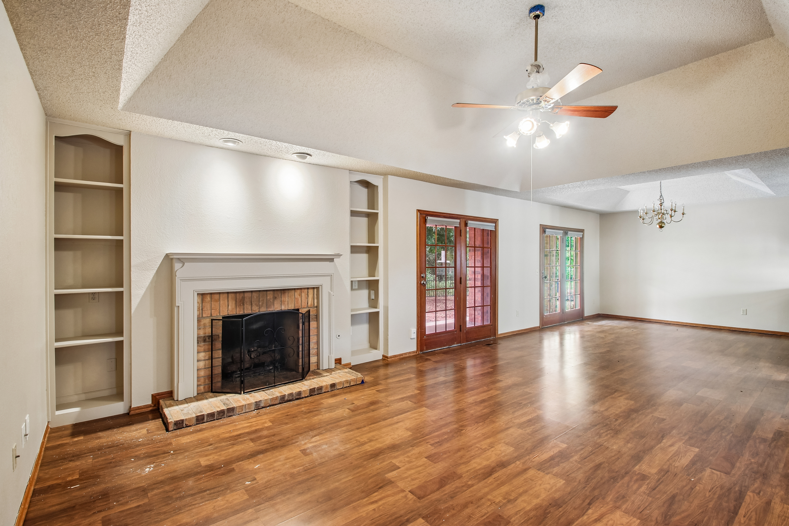 Photo 45 of 57 of 1536 Creekside Dr, Norman, OK