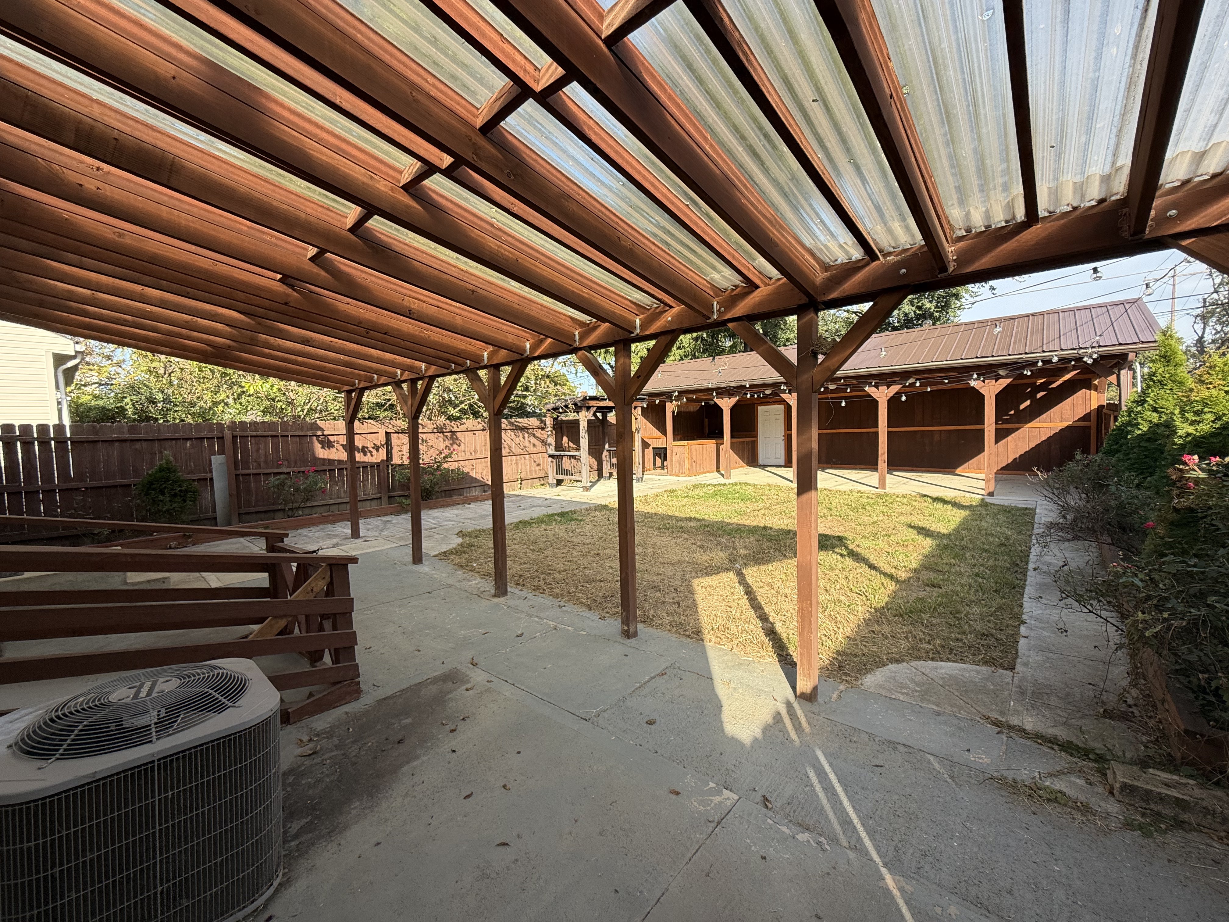 Photo 37 of 40 of 2790 Azelda St, Columbus, OH