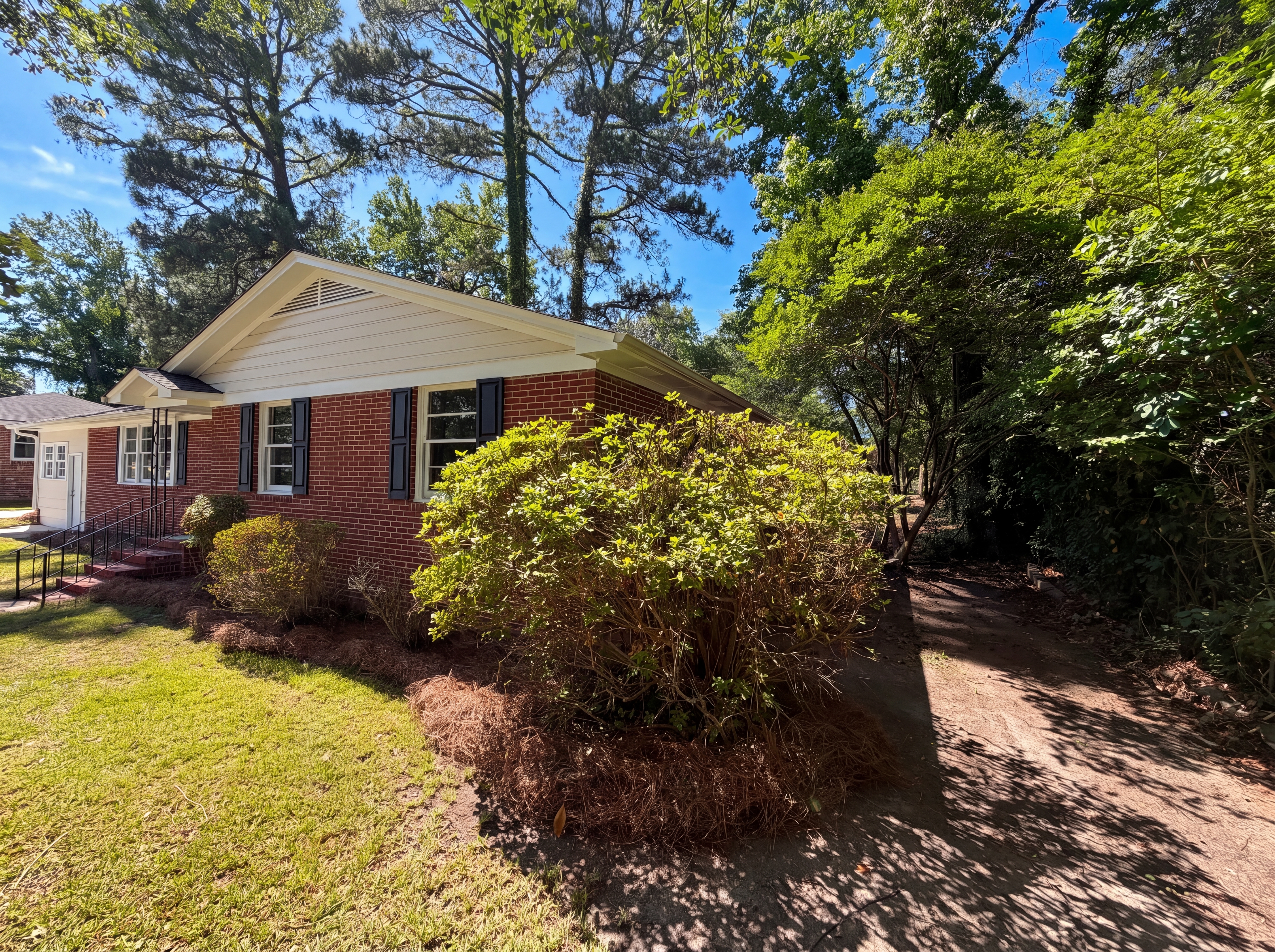 Photo 21 of 26 of 1817 Neptune Dr, Columbia, SC