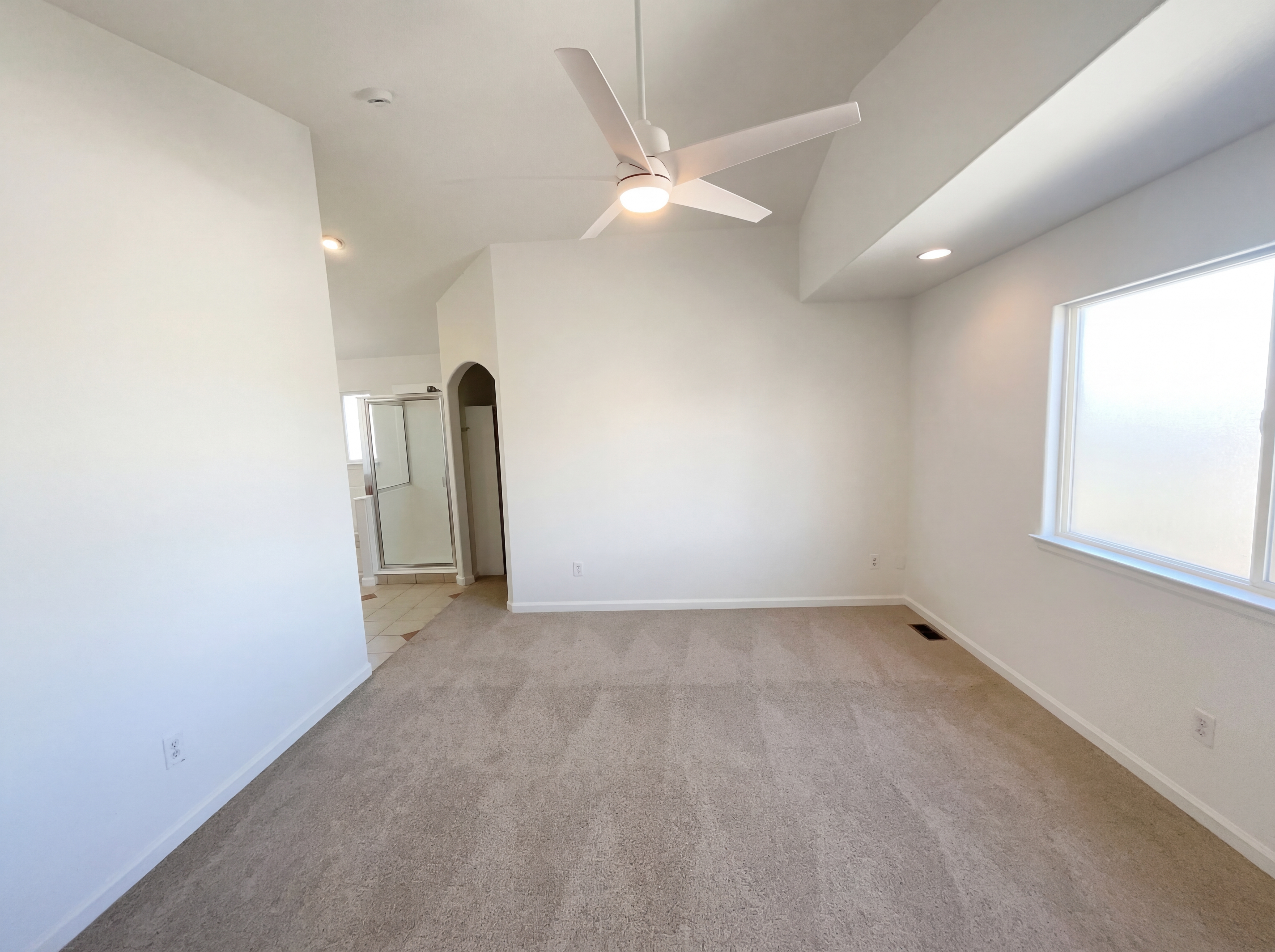Photo 12 of 27 of 9686 Fairwood St, Littleton, CO