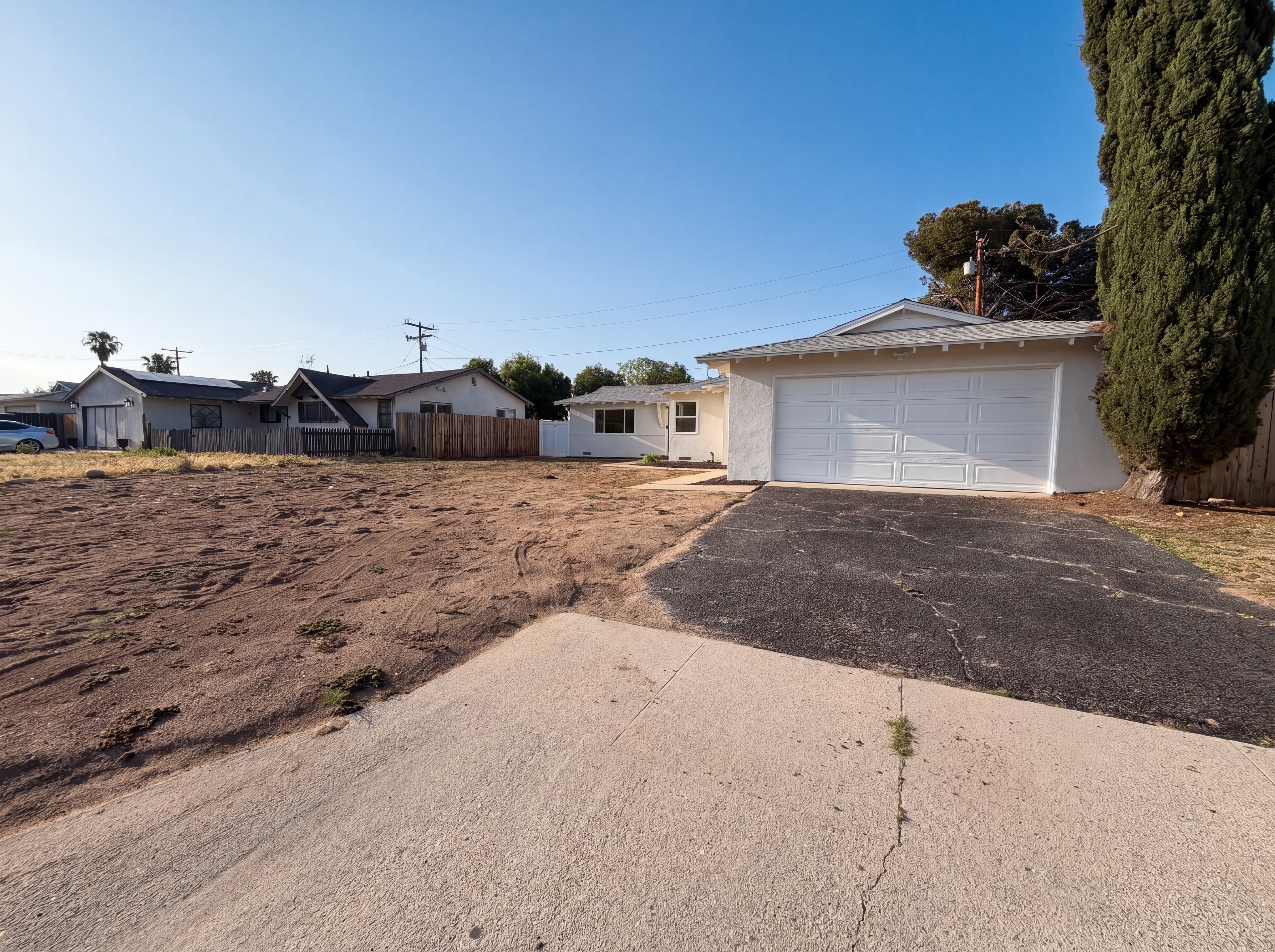 Photo 15 of 17 of 27807 Pluto St, Highland, CA