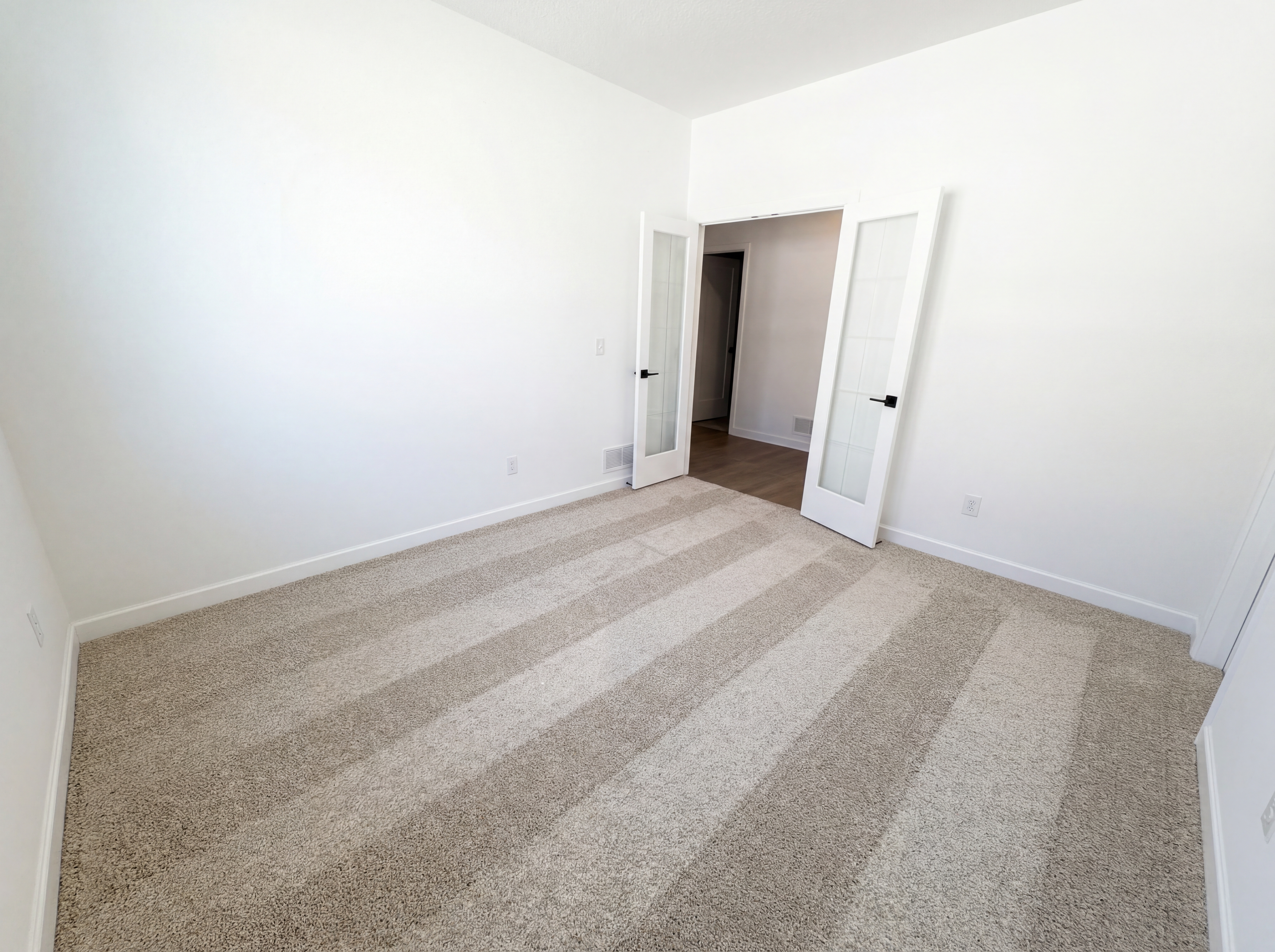 Photo 13 of 21 of 10925 Glacier Ln N, Maple Grove, MN