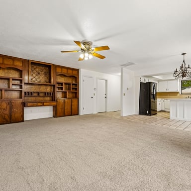 Property photo 3 of 204 W Wayne St