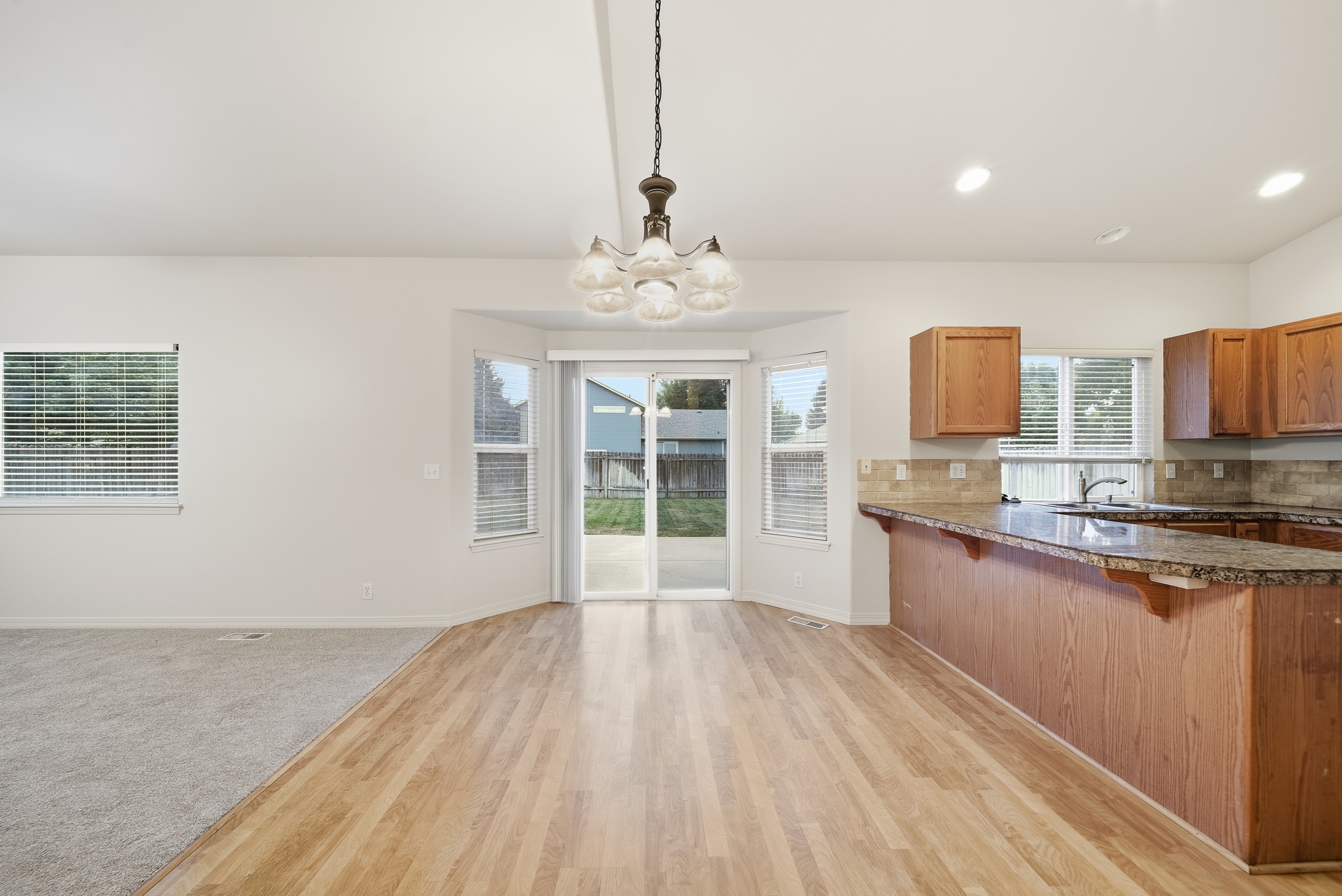 Photo 13 of 33 of 919 E Hawk St, Meridian, ID