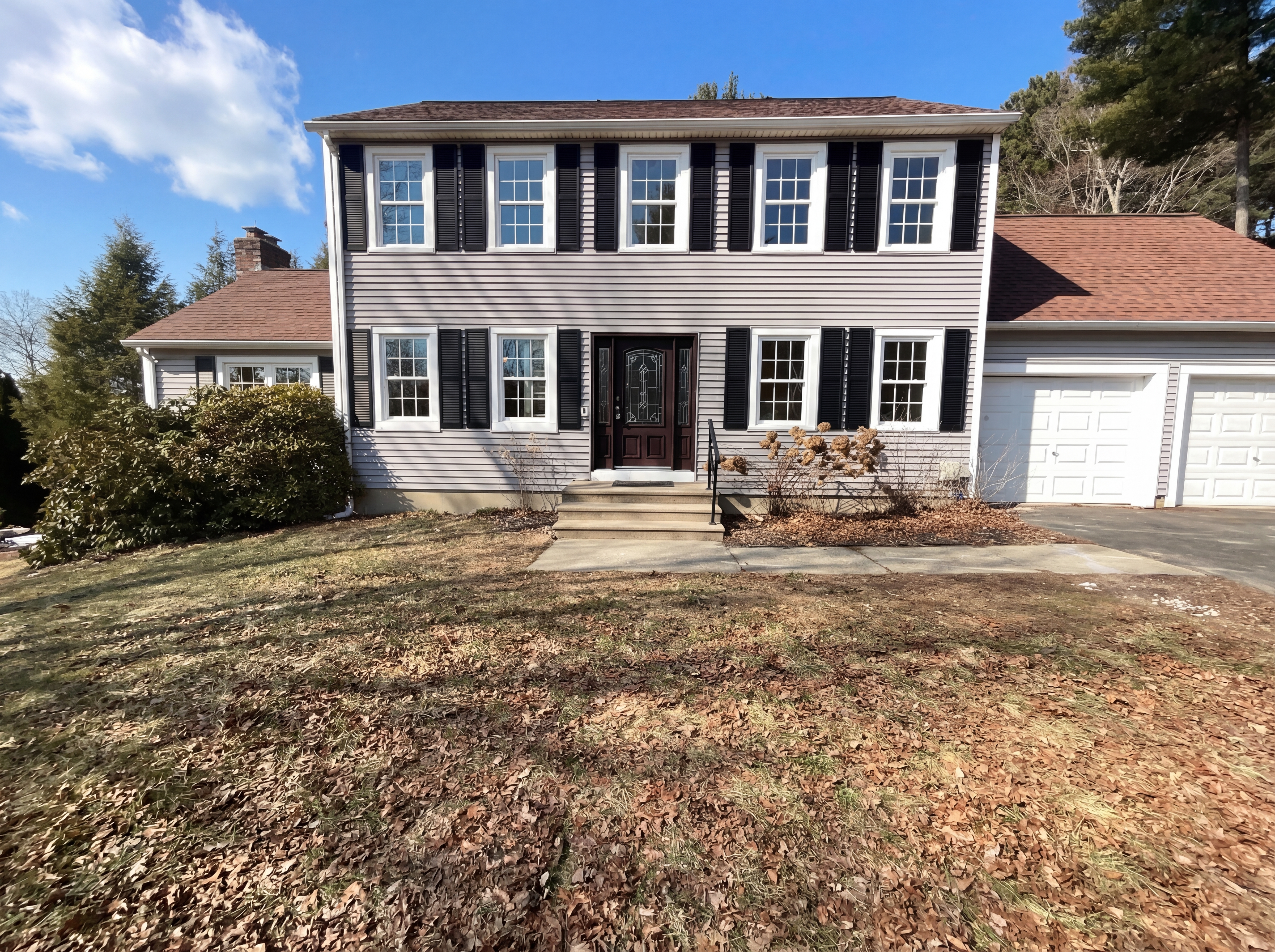 Photo 6 of 36 of 5 Tracy Ann Dr, North Grafton, MA