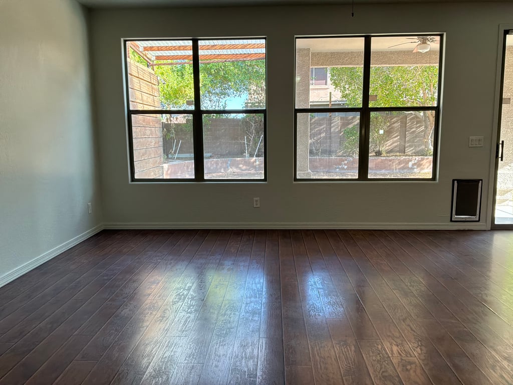 Photo 3 of 46 of 8386 W Palo Verde Ave, Peoria, AZ