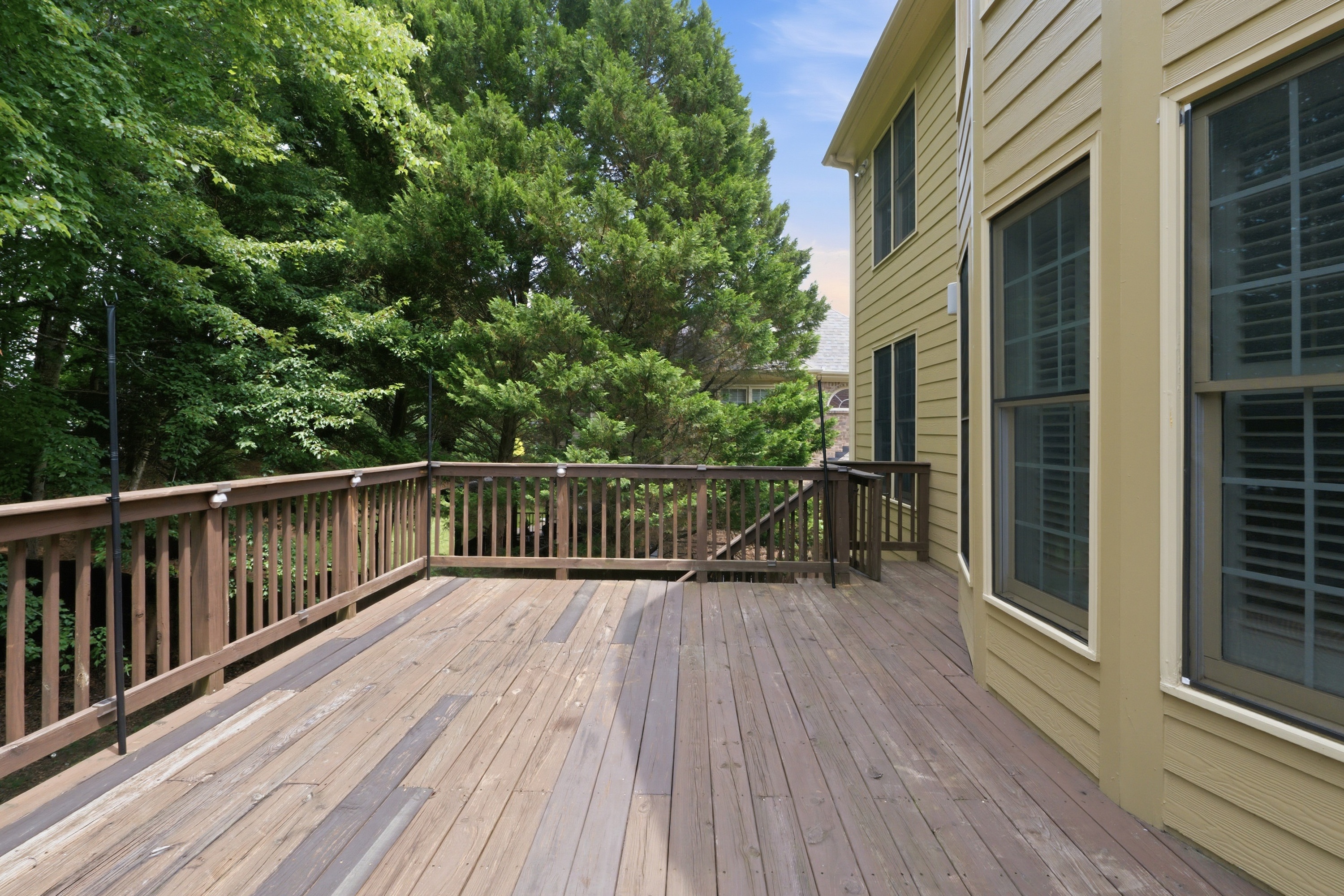 Photo 43 of 51 of 4530 Oak Brook Dr SE, Smyrna, GA