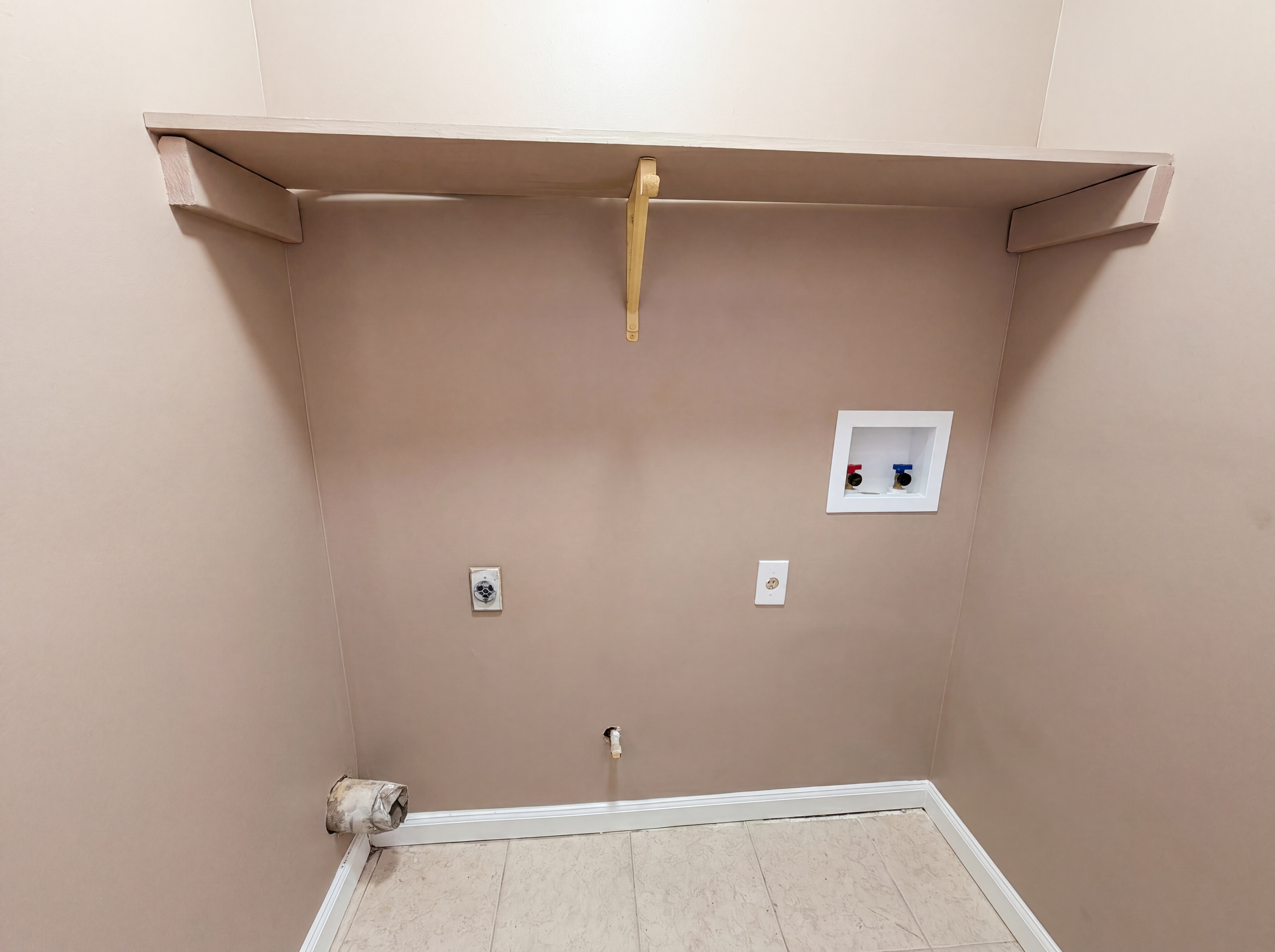 Photo 13 of 19 of 7020 Greenbower Ln, Atlanta, GA