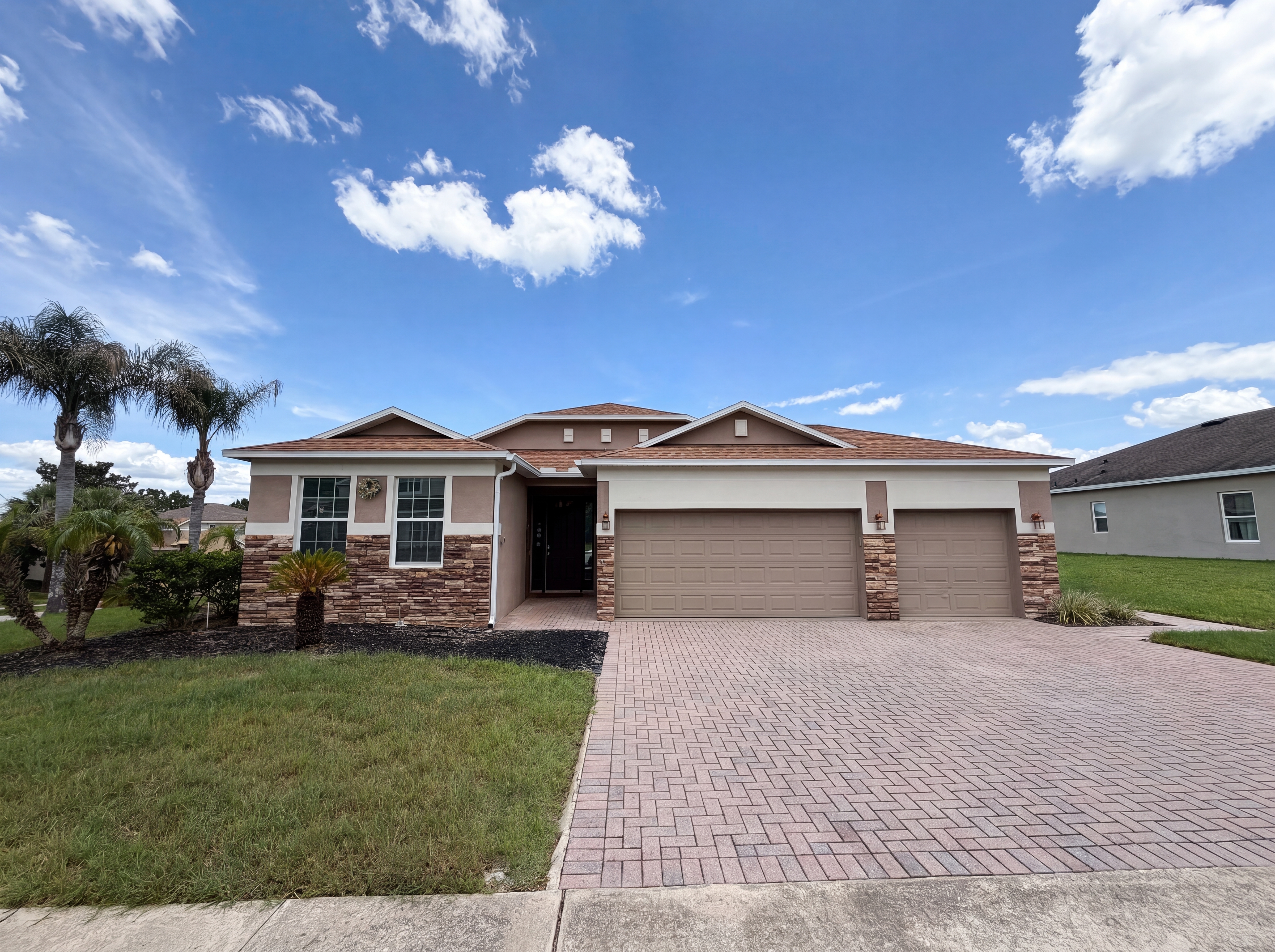 Photo 23 of 27 of 5605 Windsong Oak Dr, Leesburg, FL