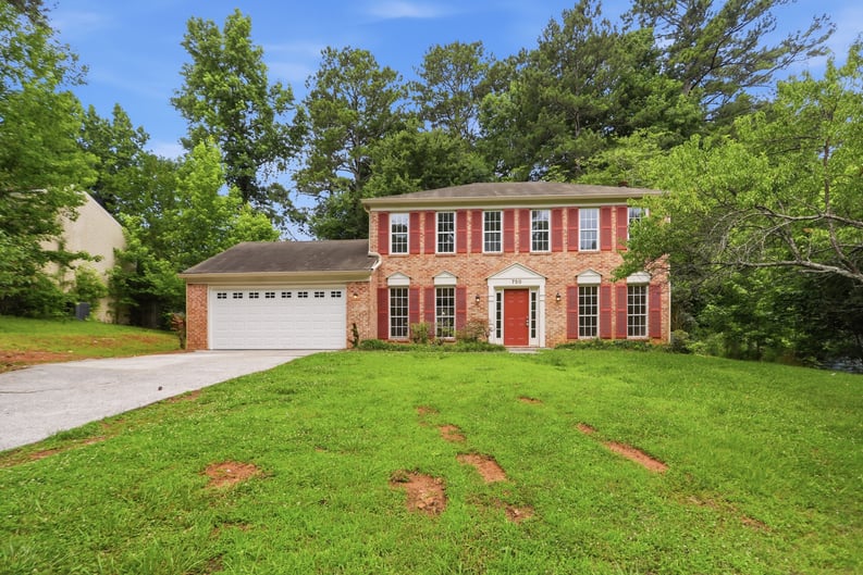 Property photo 1 of 750 Cranberry Trl