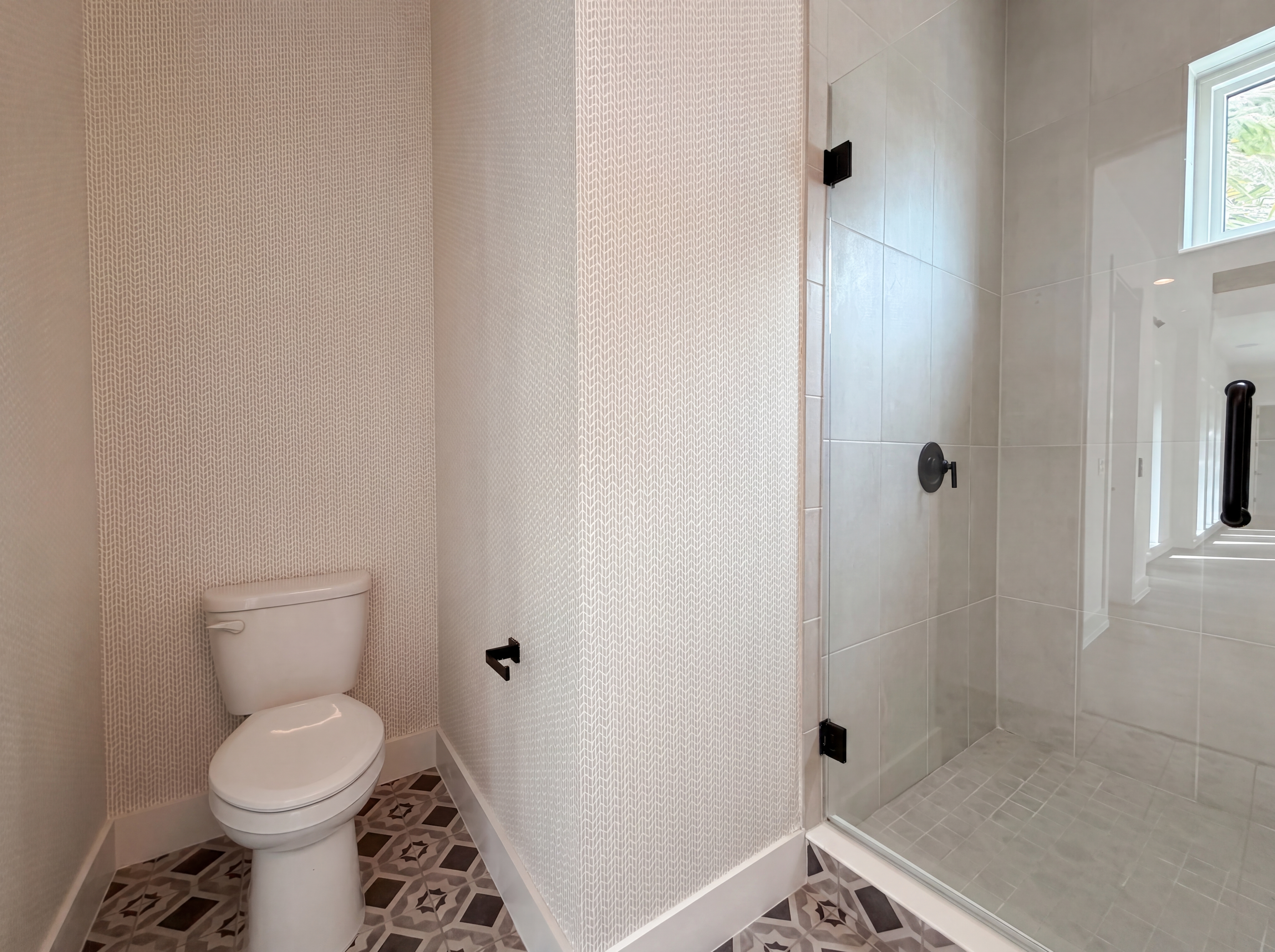 Photo 35 of 43 of 5911 Redbay Blvd, Bradenton, FL