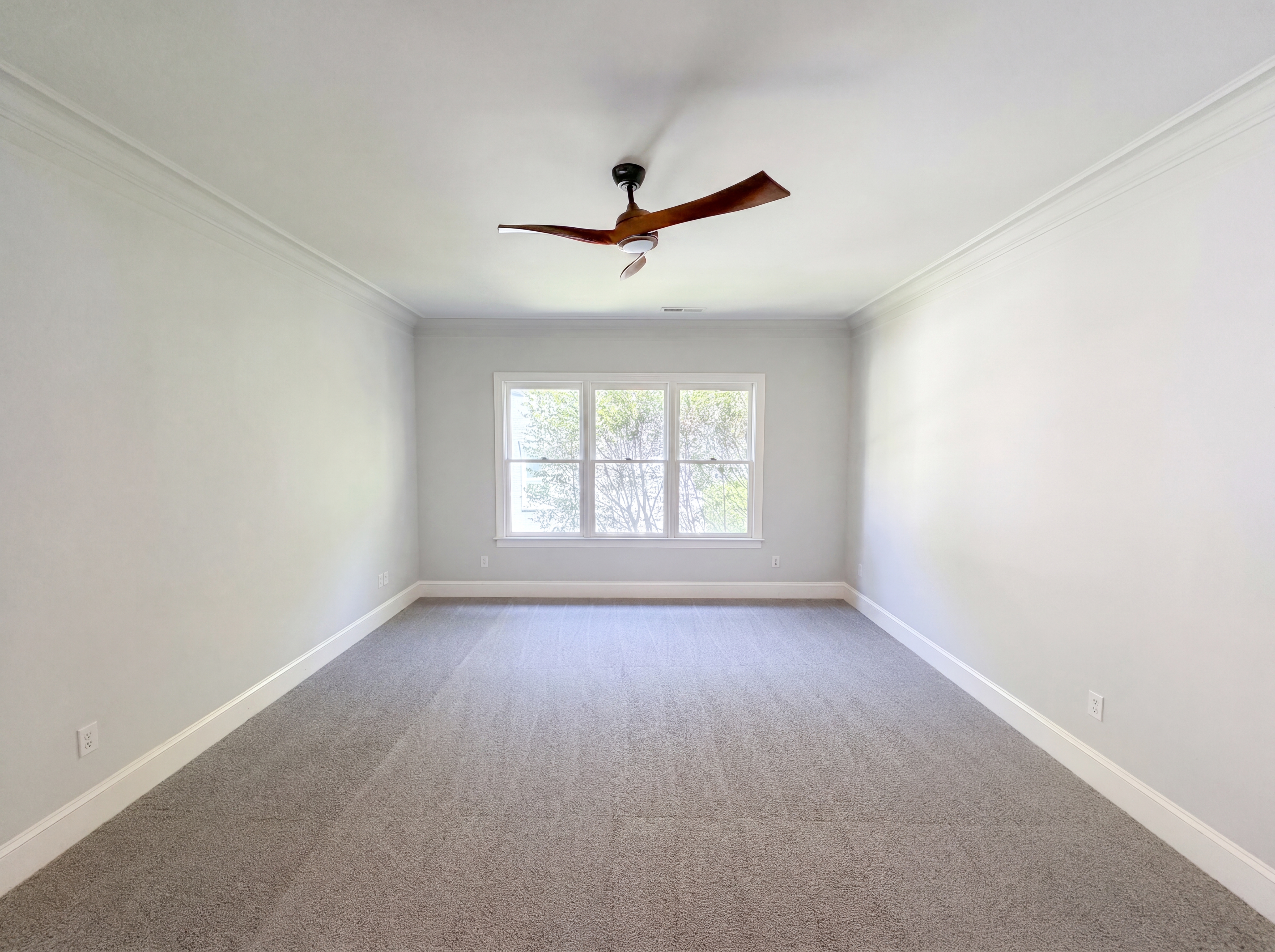 Photo 4 of 24 of 5309 Lancelot Dr, Charlotte, NC