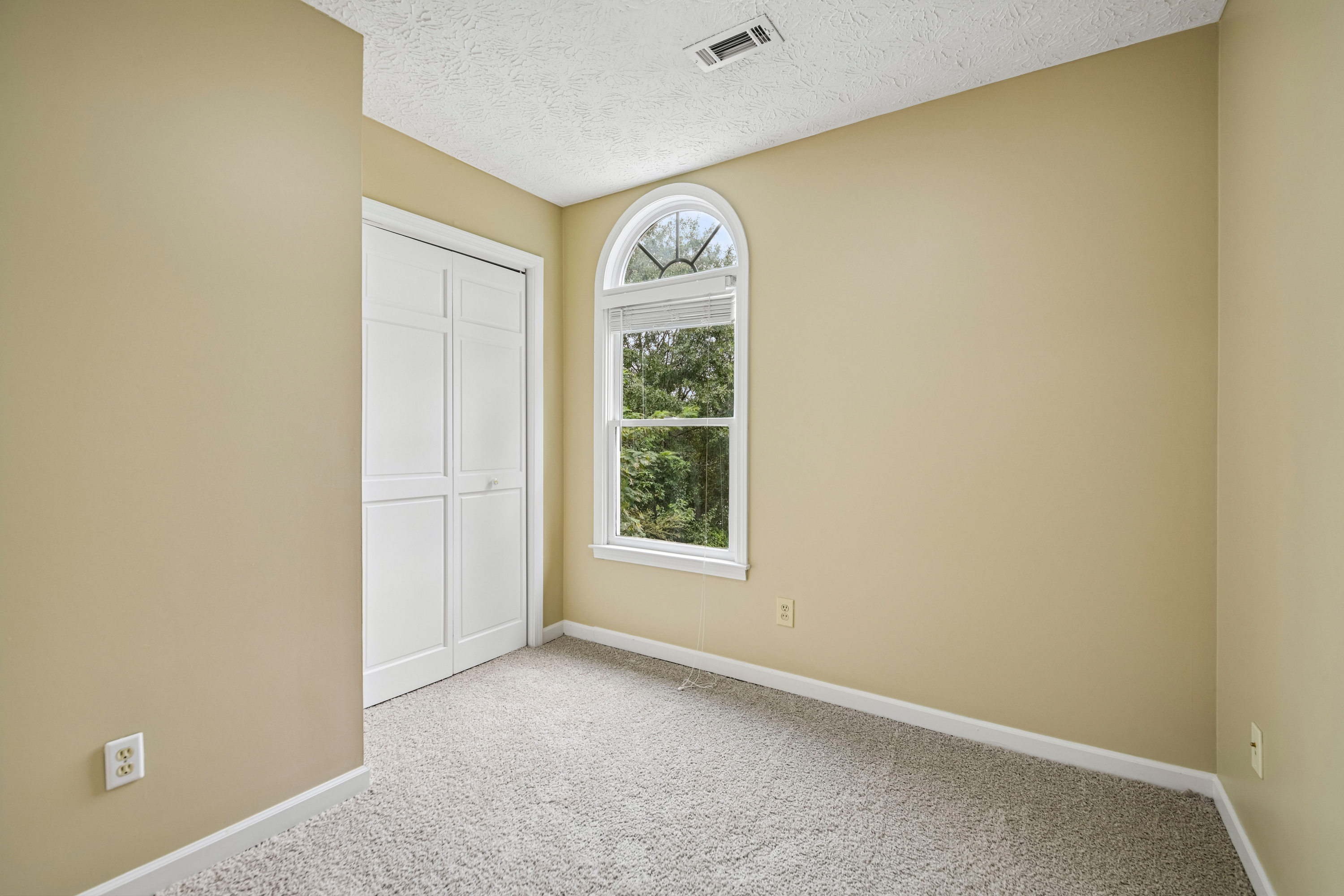 Photo 25 of 34 of 2321 Murdock Rd, Marietta, GA