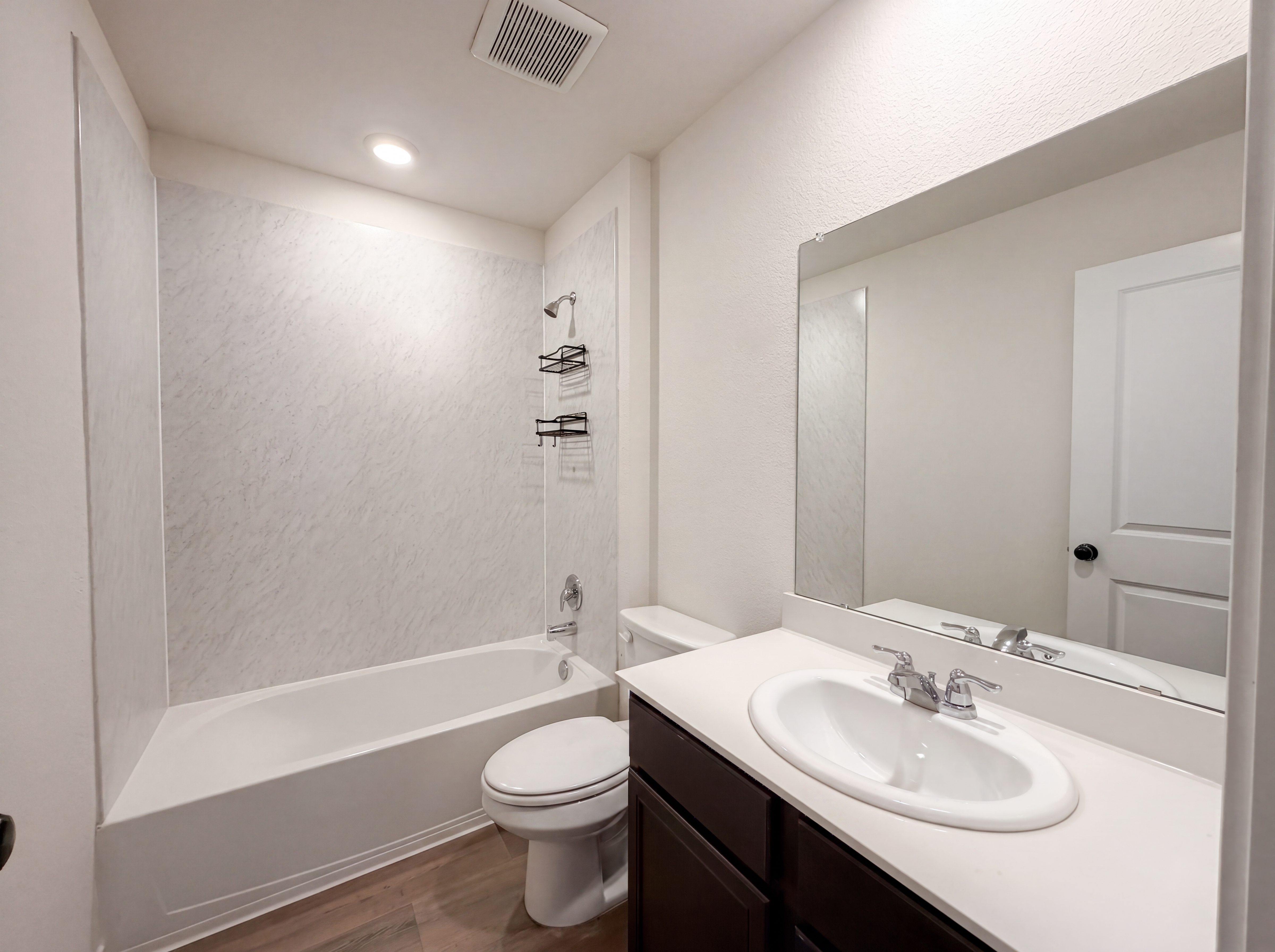 Photo 6 of 23 of 6424 Waterfall Ln, Princeton, TX