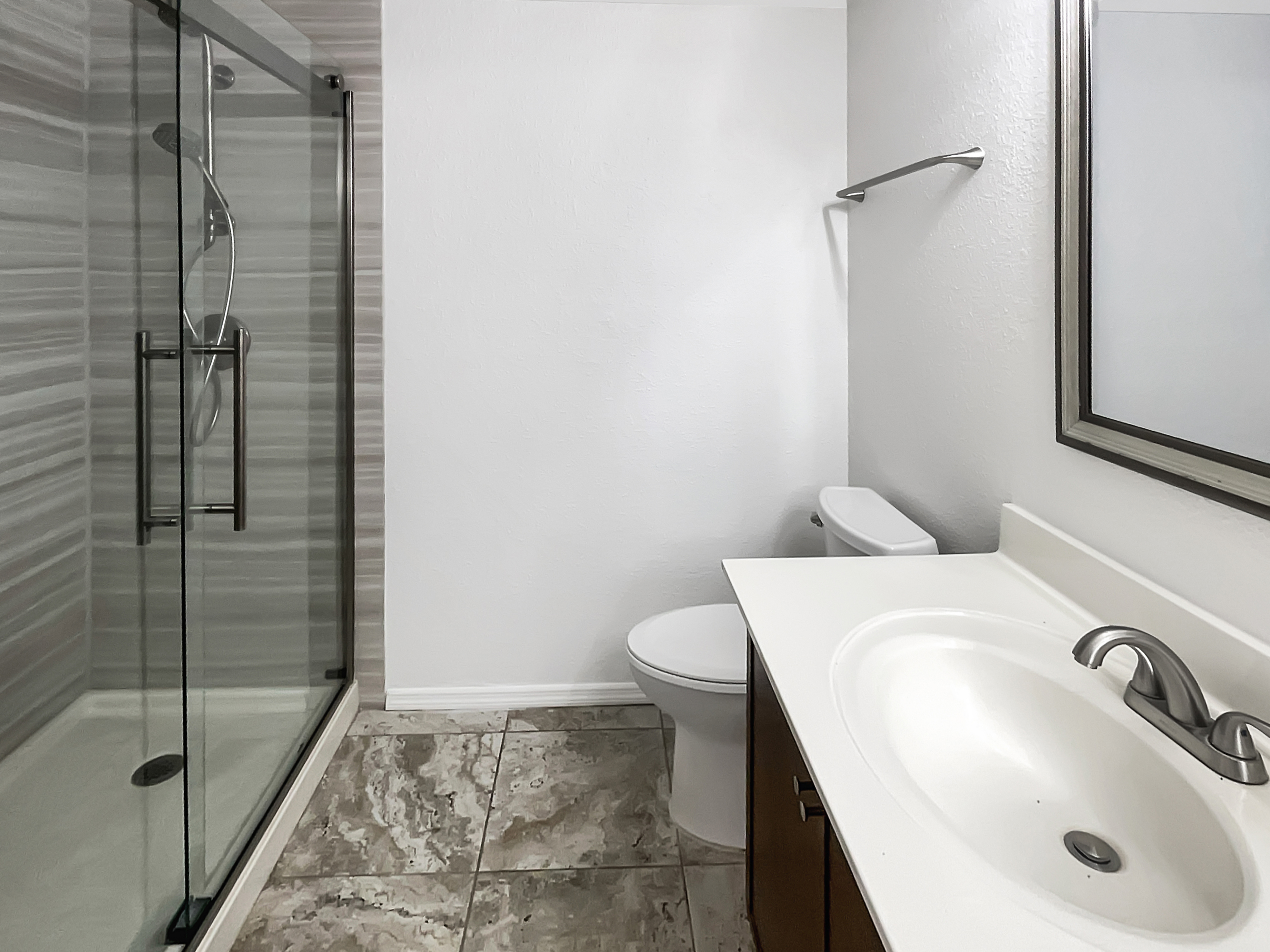 Photo 14 of 19 of 2015 N Villas Ln, Chandler, AZ