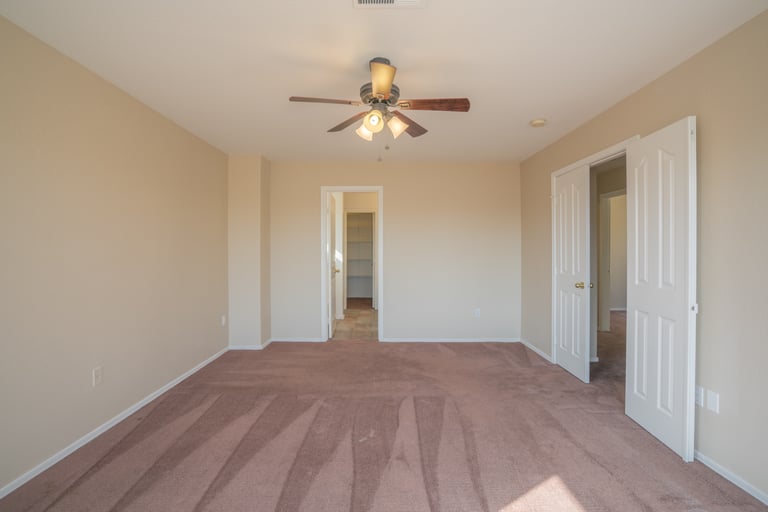 Photo 13 of 30 - 10440 W Colter St, Glendale, AZ 85307