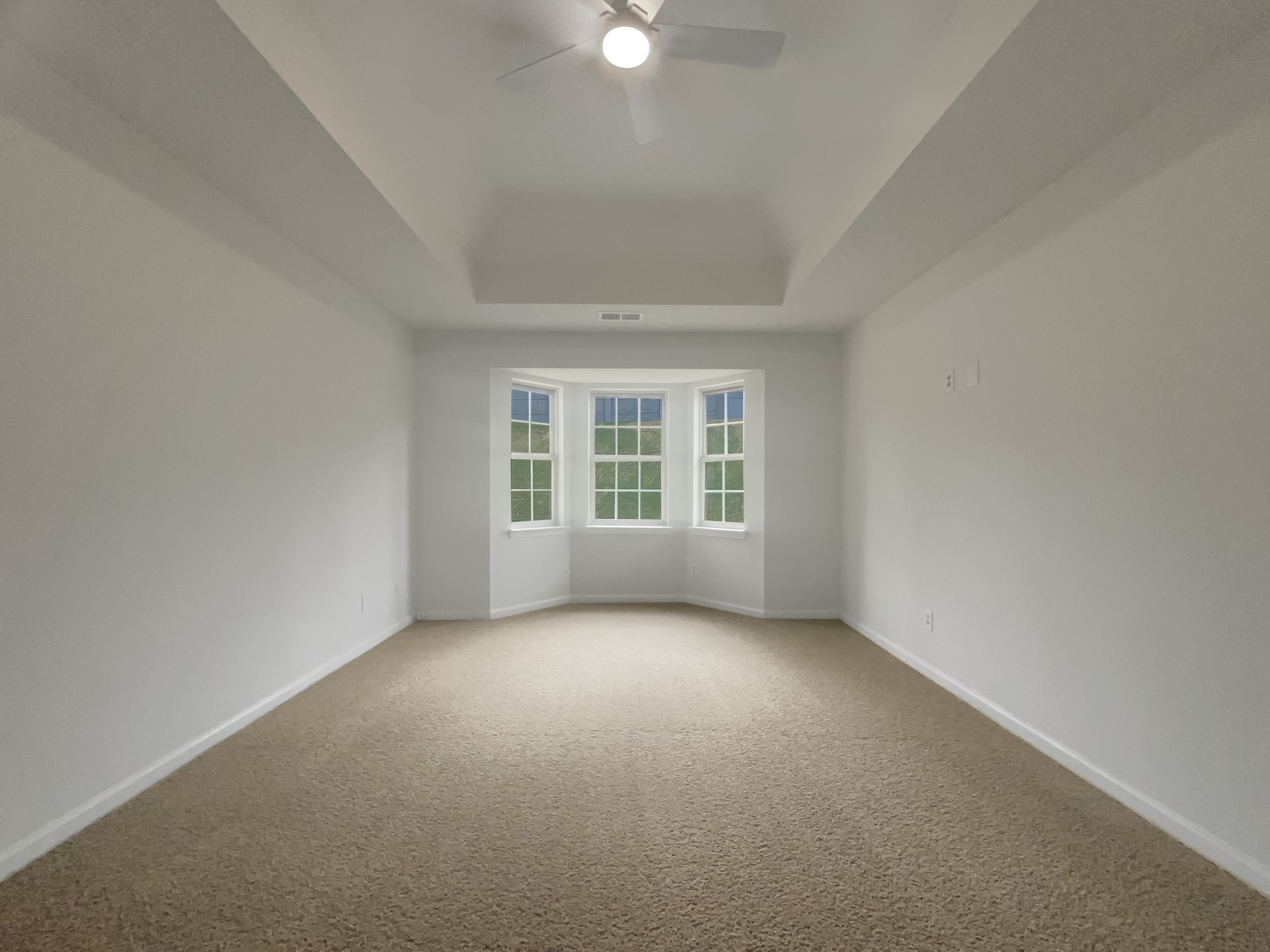 Photo 14 of 17 of 121 Shining Armor Ct, Mooresville, NC