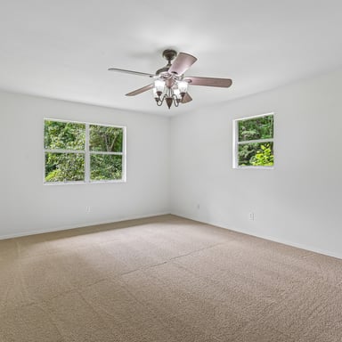 Property photo 3 of 161 Patrick Dr