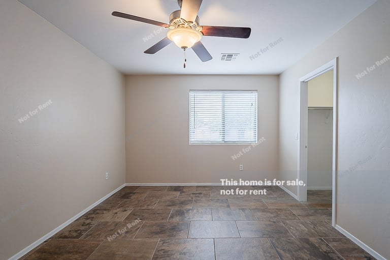 Photo 13 of 17 - 12524 N Stone Ring Dr, Marana, AZ 85653